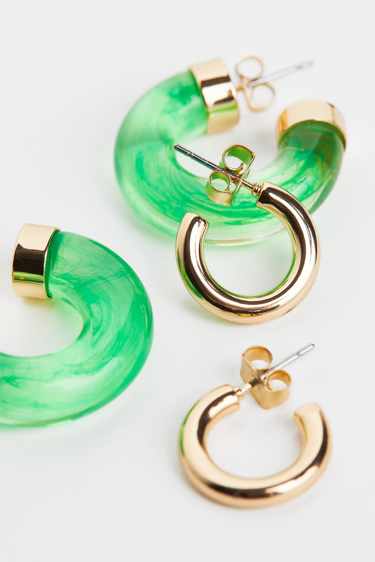 2-pack hoop earrings - Gold-coloured/Light green - 2