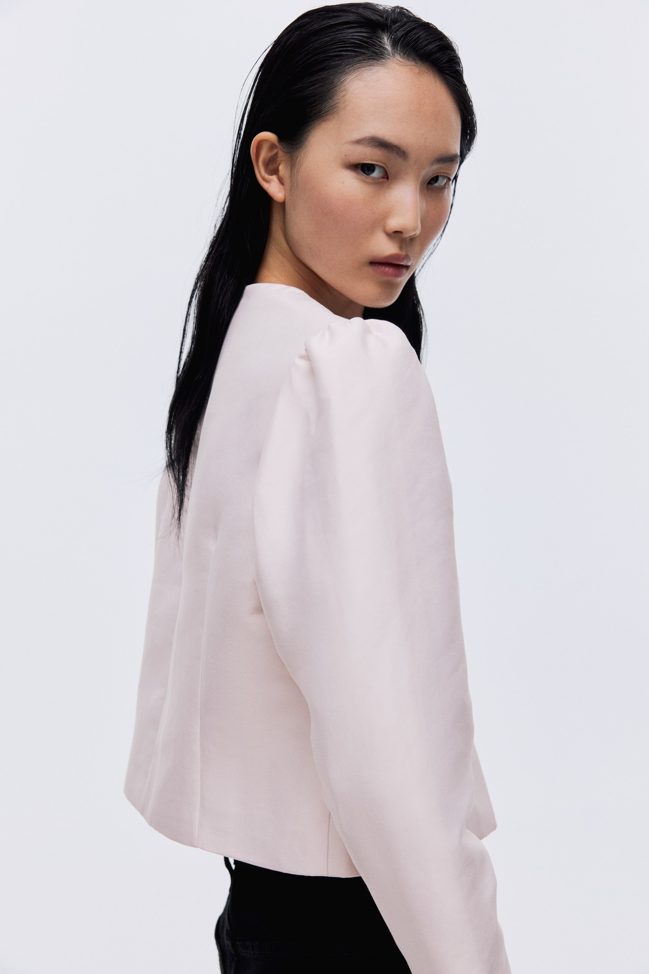 Nagyobb kép megtekintése: Megkötős elejű dzseki - Púderrózsaszín - NŐI | H&M HU 4