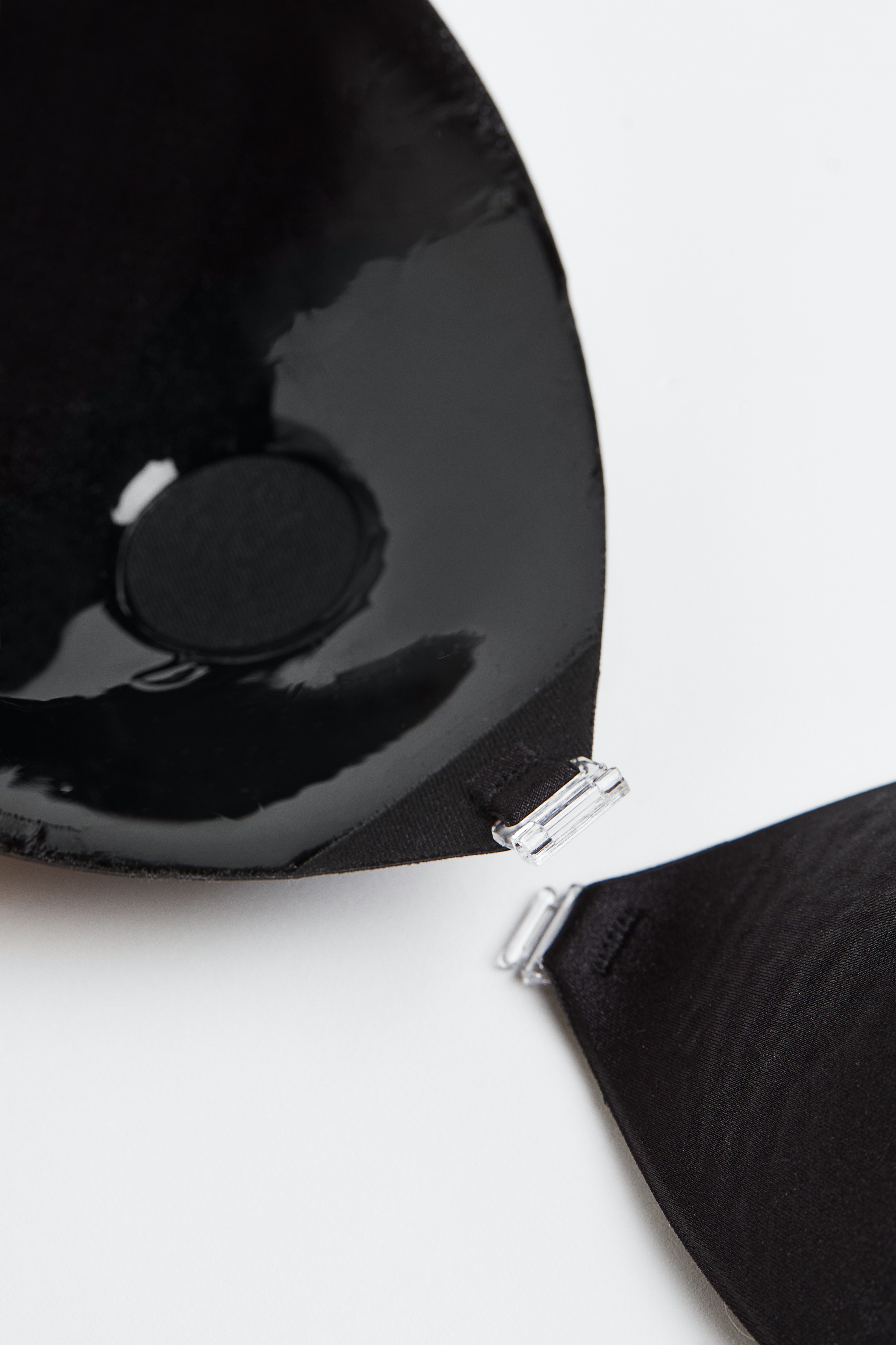 Self-adhesive bra