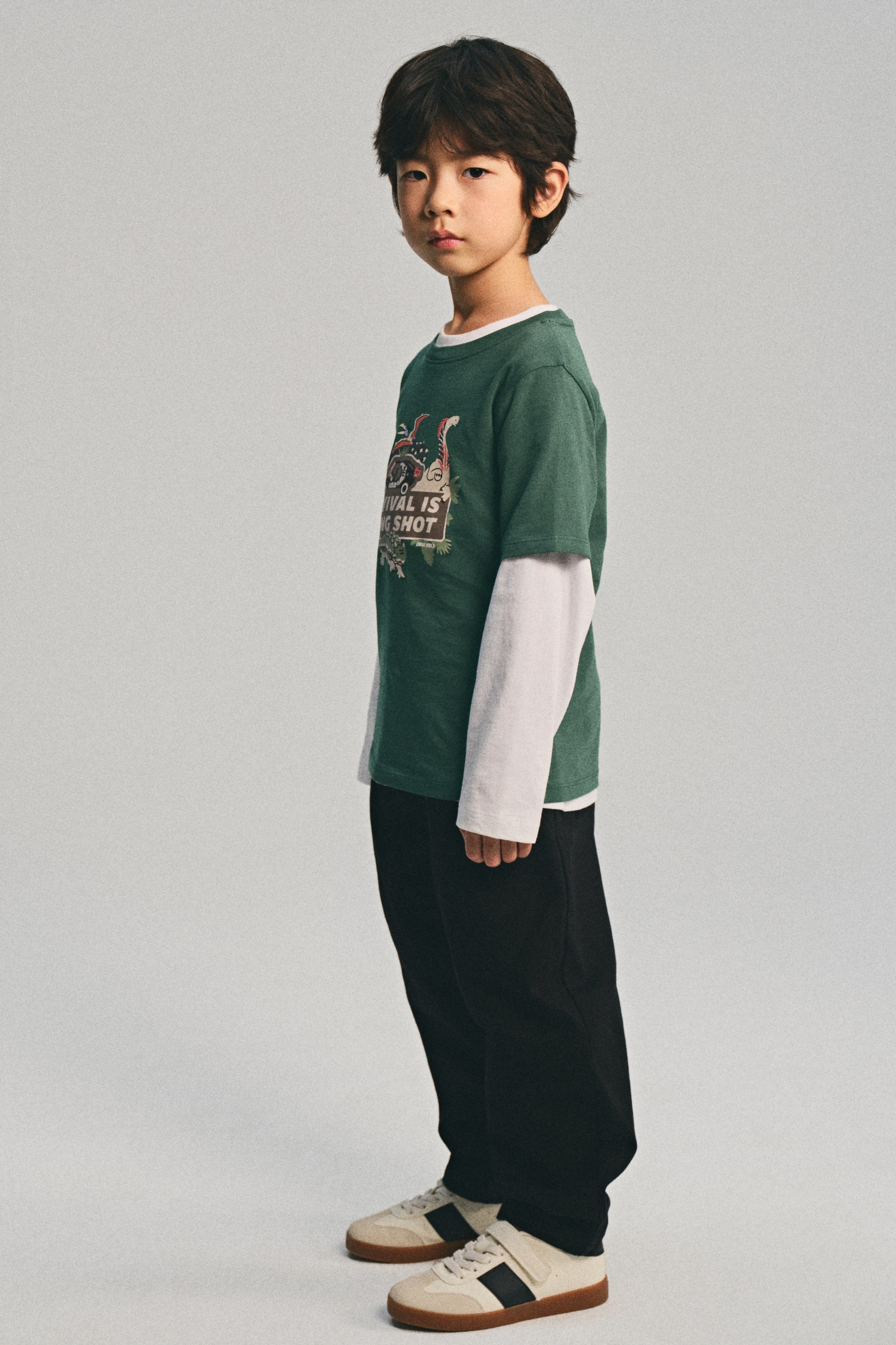 View larger image: Print-motif cotton T-shirt - Green/Jurassic World - Kids | H&M PH 2