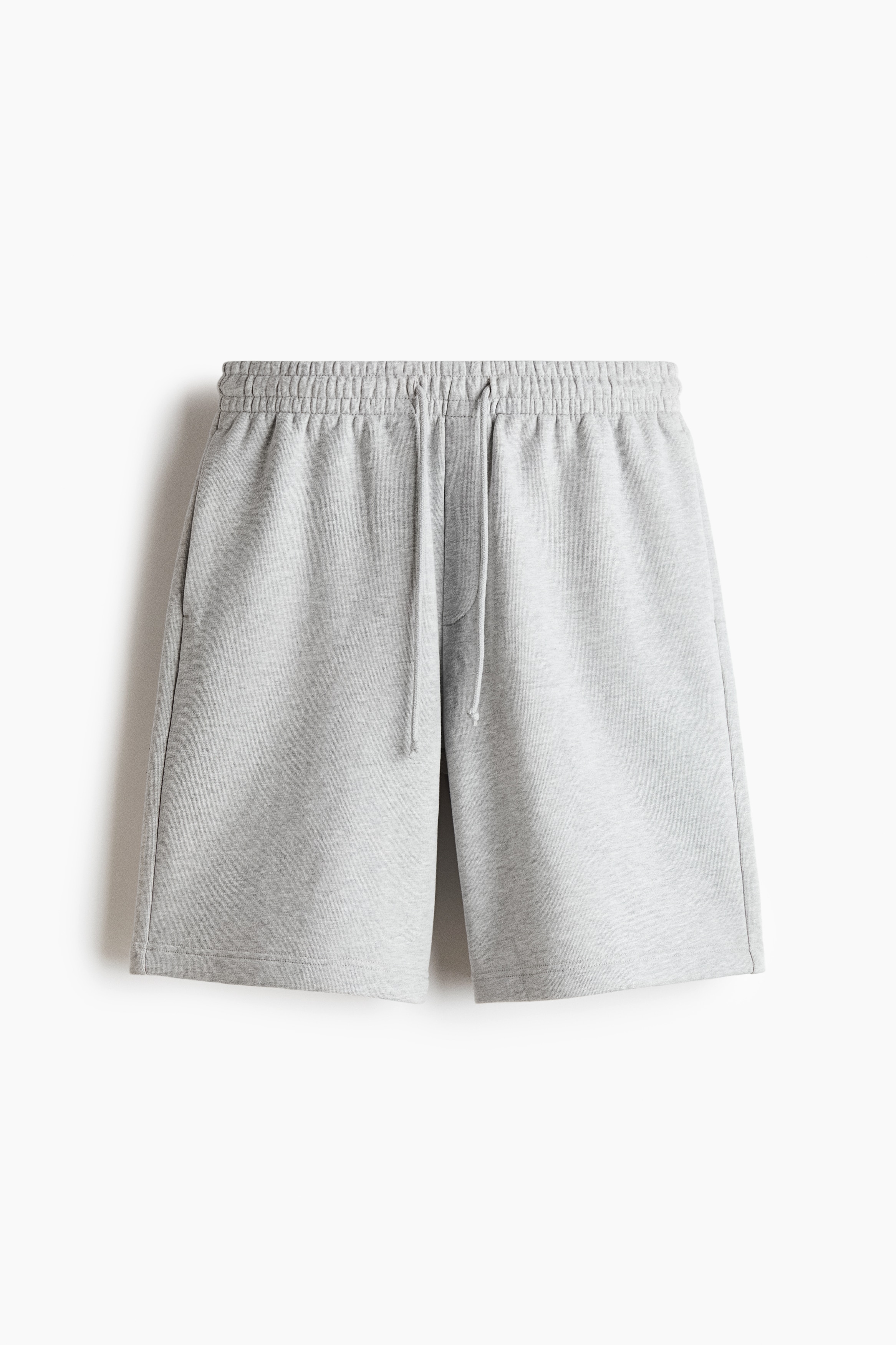 Relaxed-Fit Cotton ShortsModel