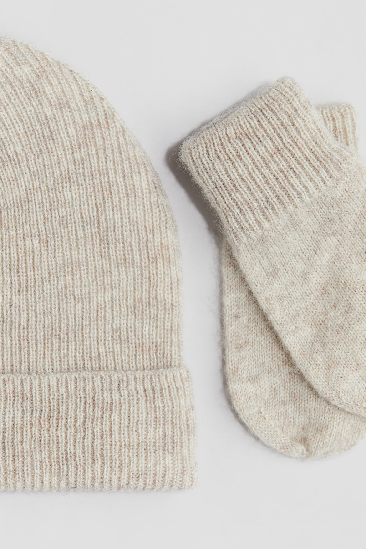 2-piece cashmere beanie and mittens set - Beige - 2