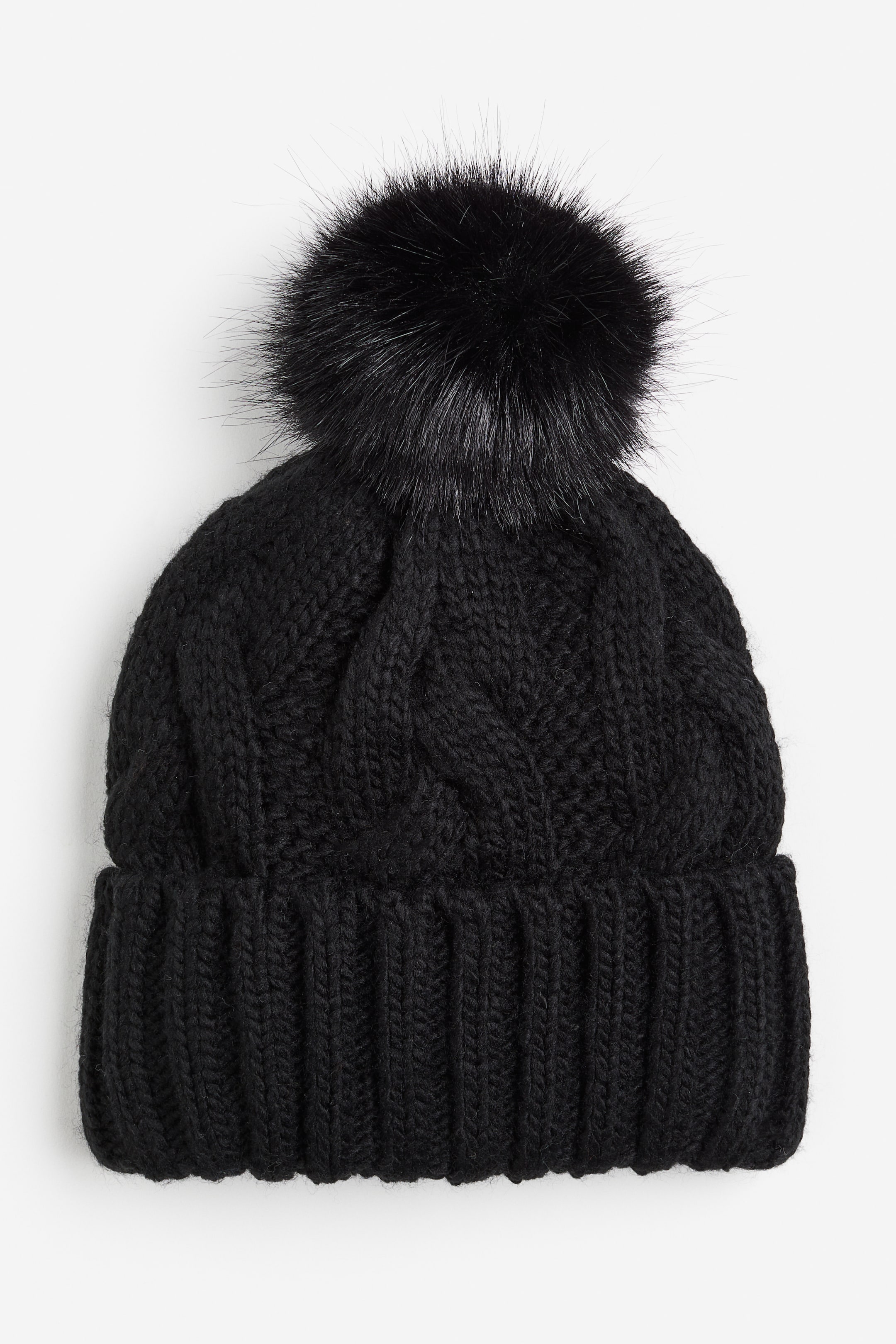 Cable-knit Pompom Hat