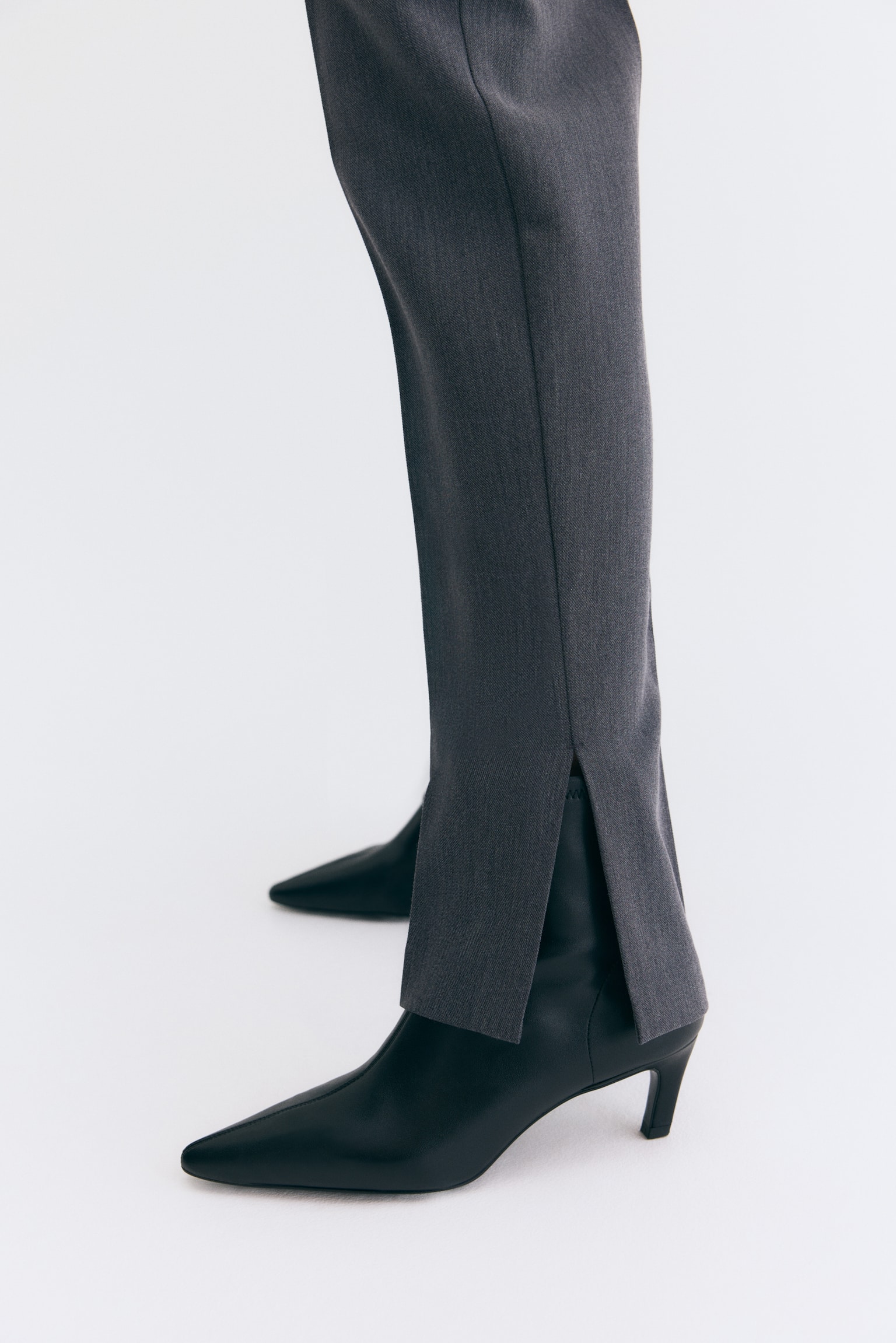 MAMA Pantalon avec fente en bas de jambe - Gris foncé/Noir - 4