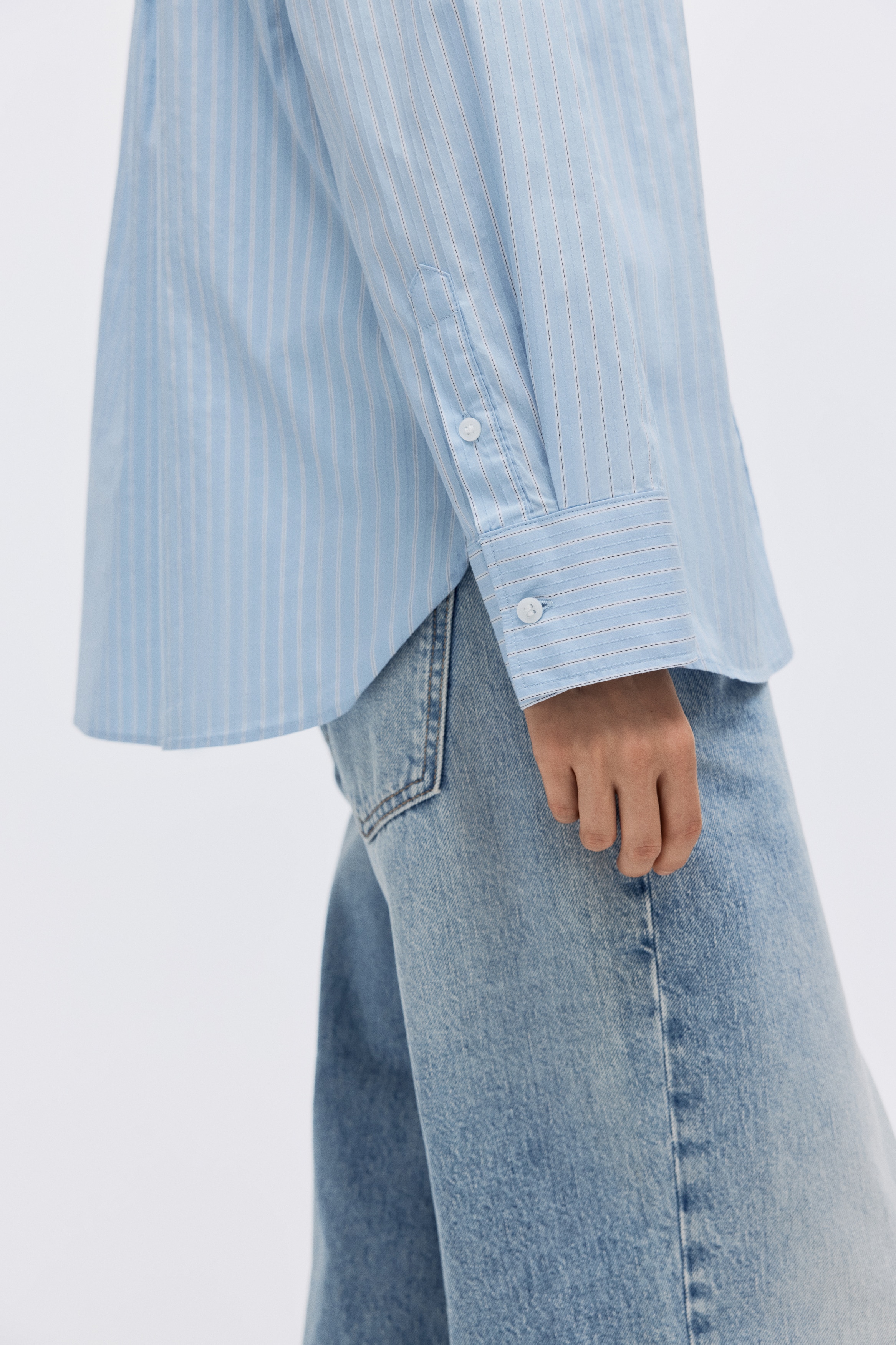Oversized Shirt thumbnail 4