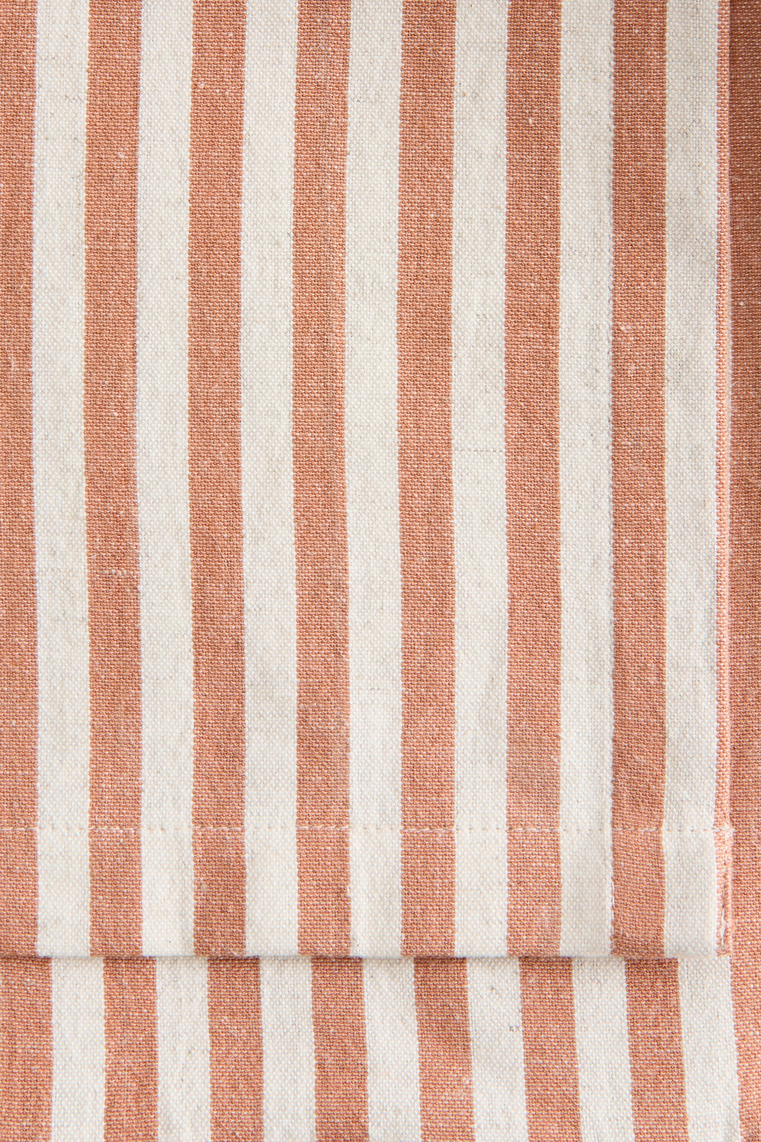 Obrus z domieszką lnu - Orange/Striped/Zieleń khaki/Paski/Beżowy/Paski/Zieleń khaki/Krata gingham/Ciemnobrązowy/Paski/Jasnoróżowy/Paski/Pomarańczowy/Krata gingham/Ciemnobrązowy/Krata gingham/Beżowy/Krata gingham/Jasnoróżowy/Krata gingham - 4