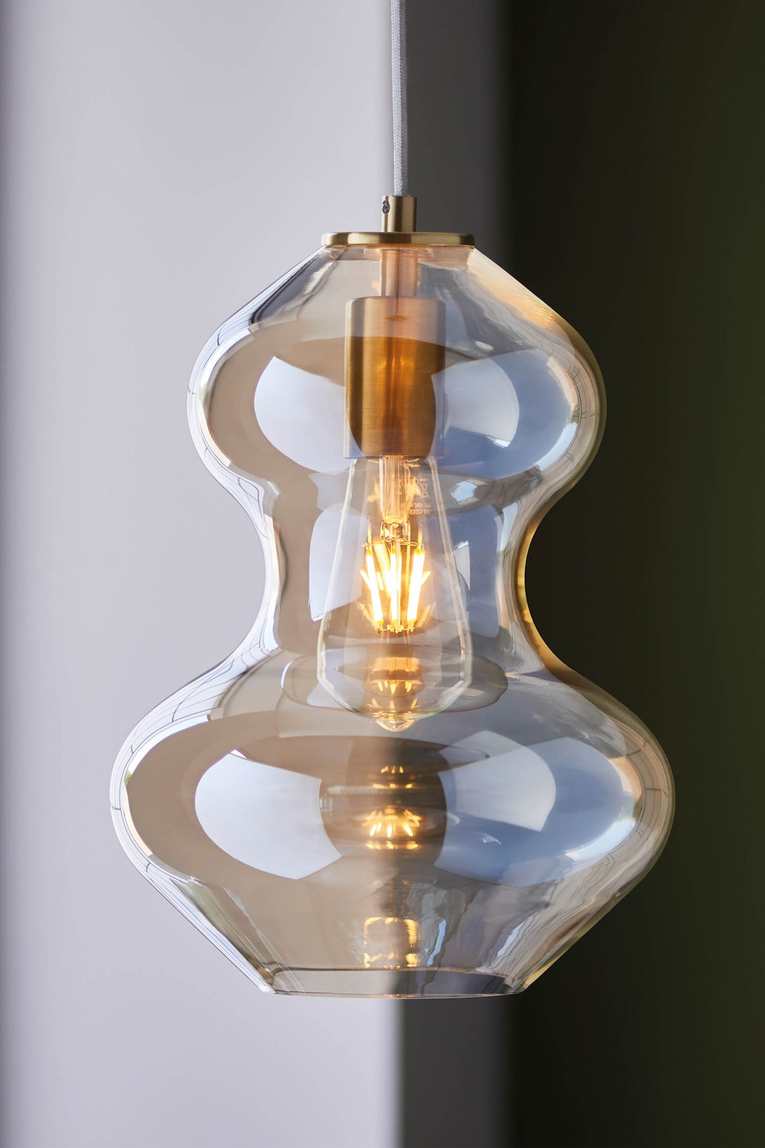 Oval Pendant-Champagne - 1
