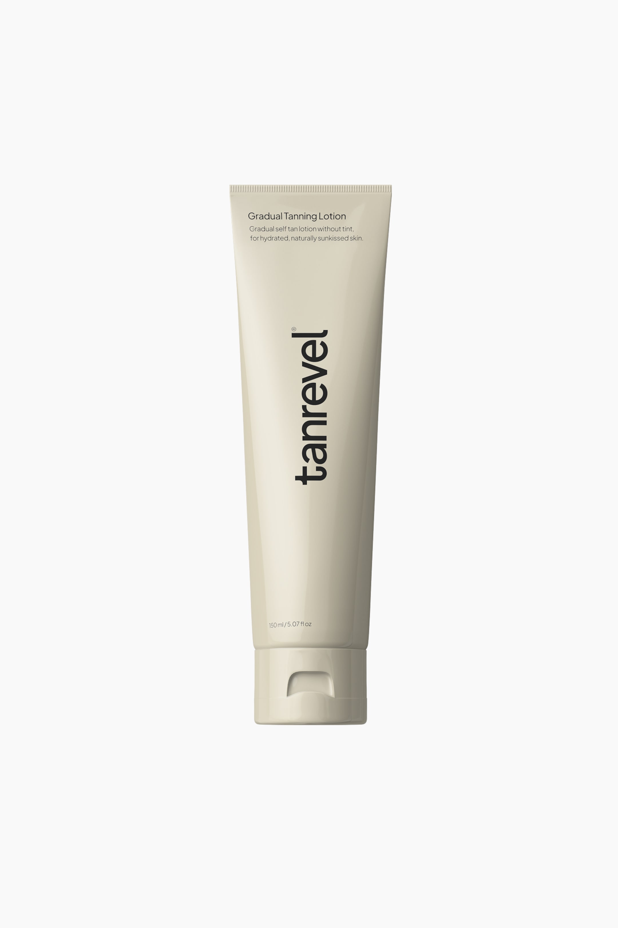 Se større billede: En tube Gradual Tanning Lotion står oprejst og vender fremad, så dens lyse beige plastdesign med blank finish og matchende flip-top-låg fremhæves. Forsiden af klemmetuben viser brandnavnet "tanrevel" trykt lodret i sort, med produktbeskrivelser og volumen trykt nær toppen og bunden.
