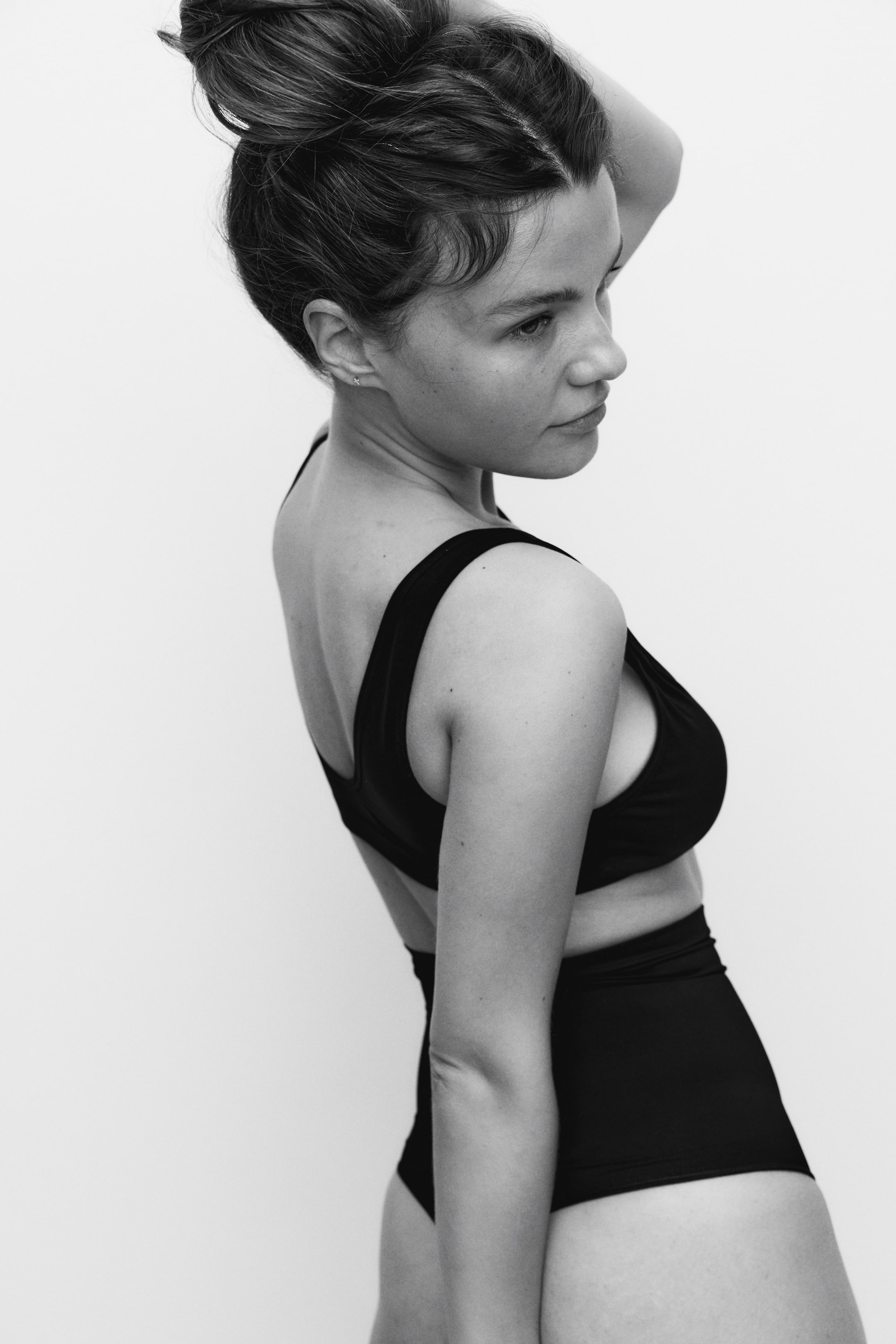 View larger image: Firm Shape Sculpting G-string - Black - Ladies | H&M AU 3