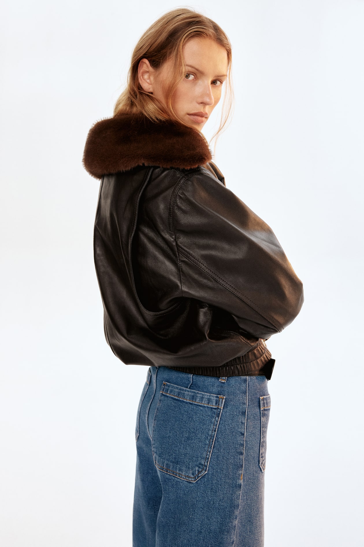 Wide High Jeans - image 5
