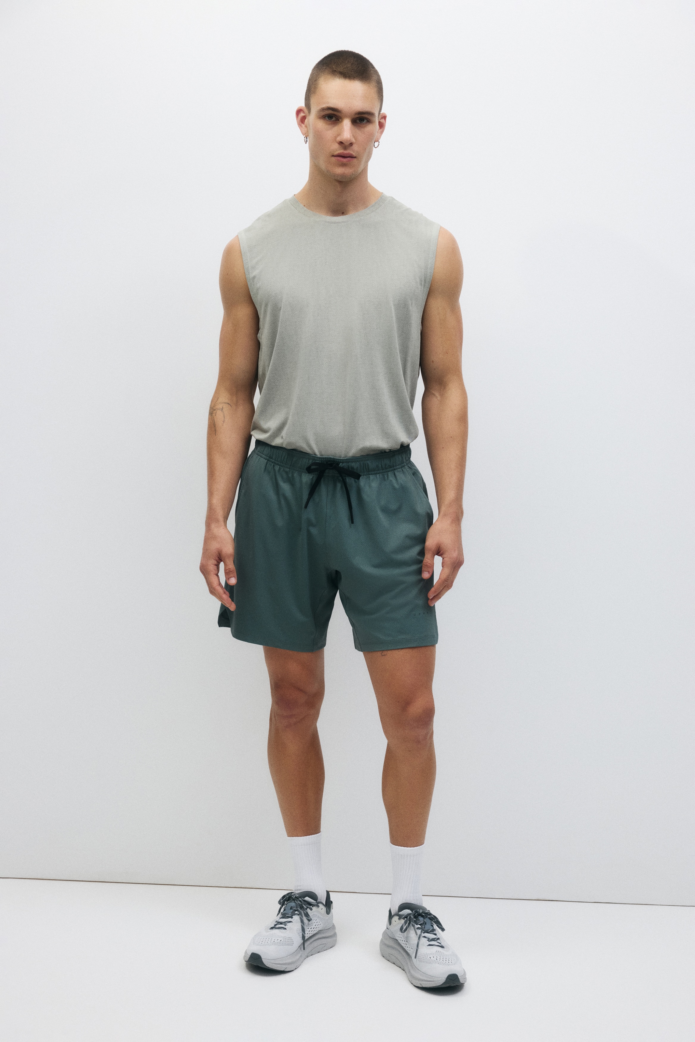 Sportski šorts DryMove™ - Prašnjavozelena/Svetlosivi lapor/Crna/Tamnosmeđa/Mornarsko plava/Sivi lapor