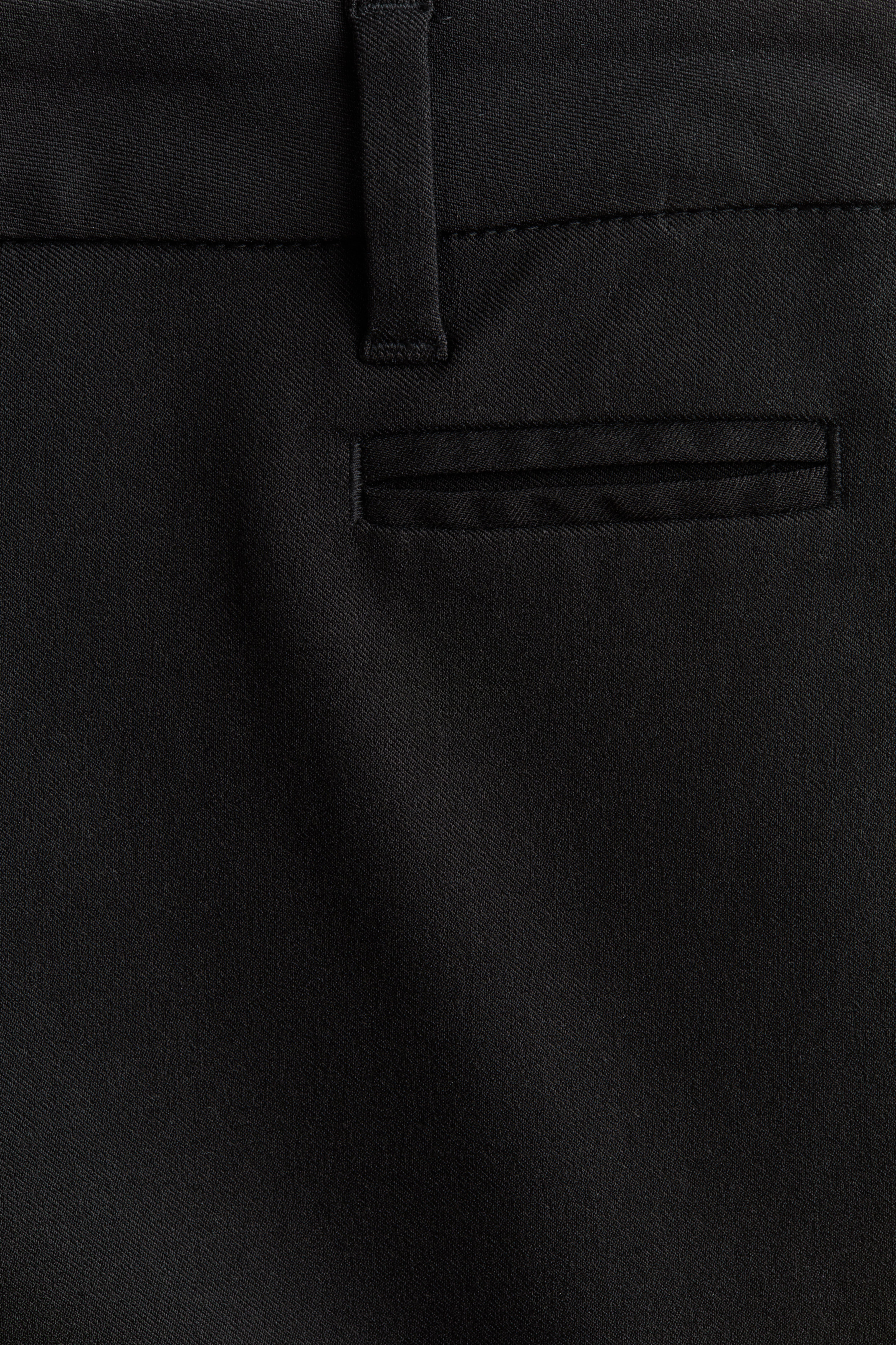 Fitted Ankle-Length Pants