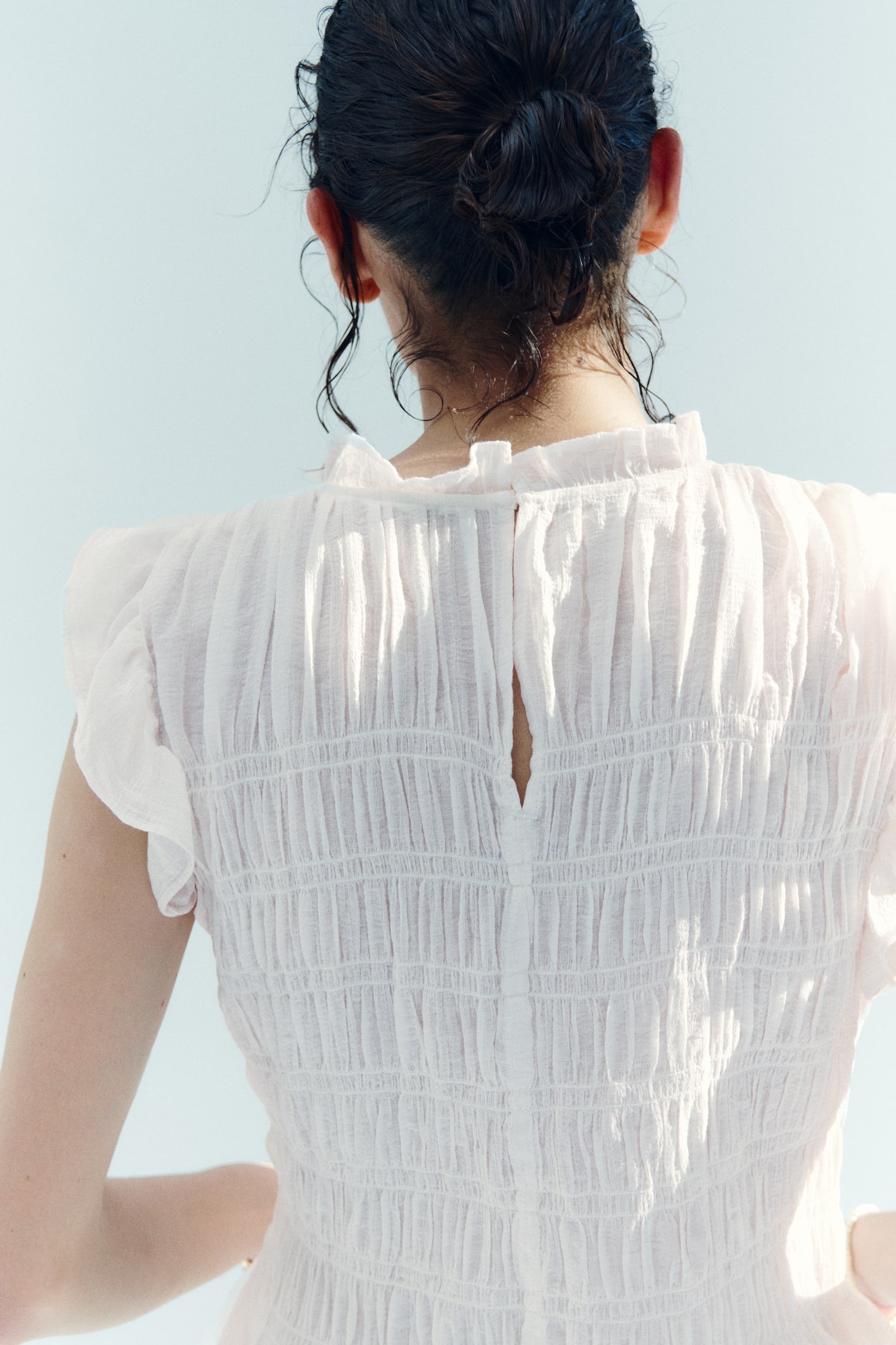 Top en punto smock con peplum - Blanco/Turquesa tenue claro - 4