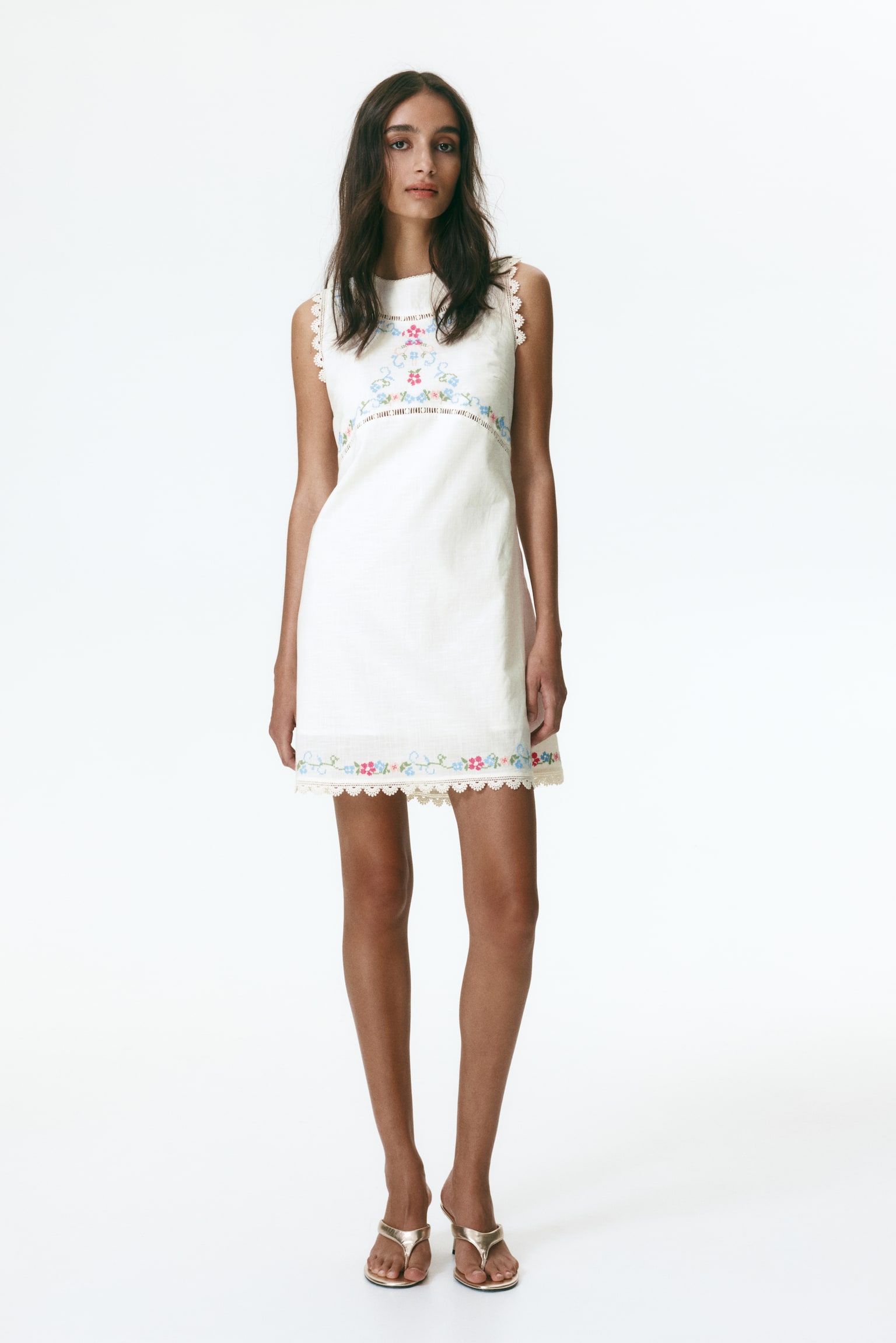 Embroidered open-back dress - Ivory/Floral - 4