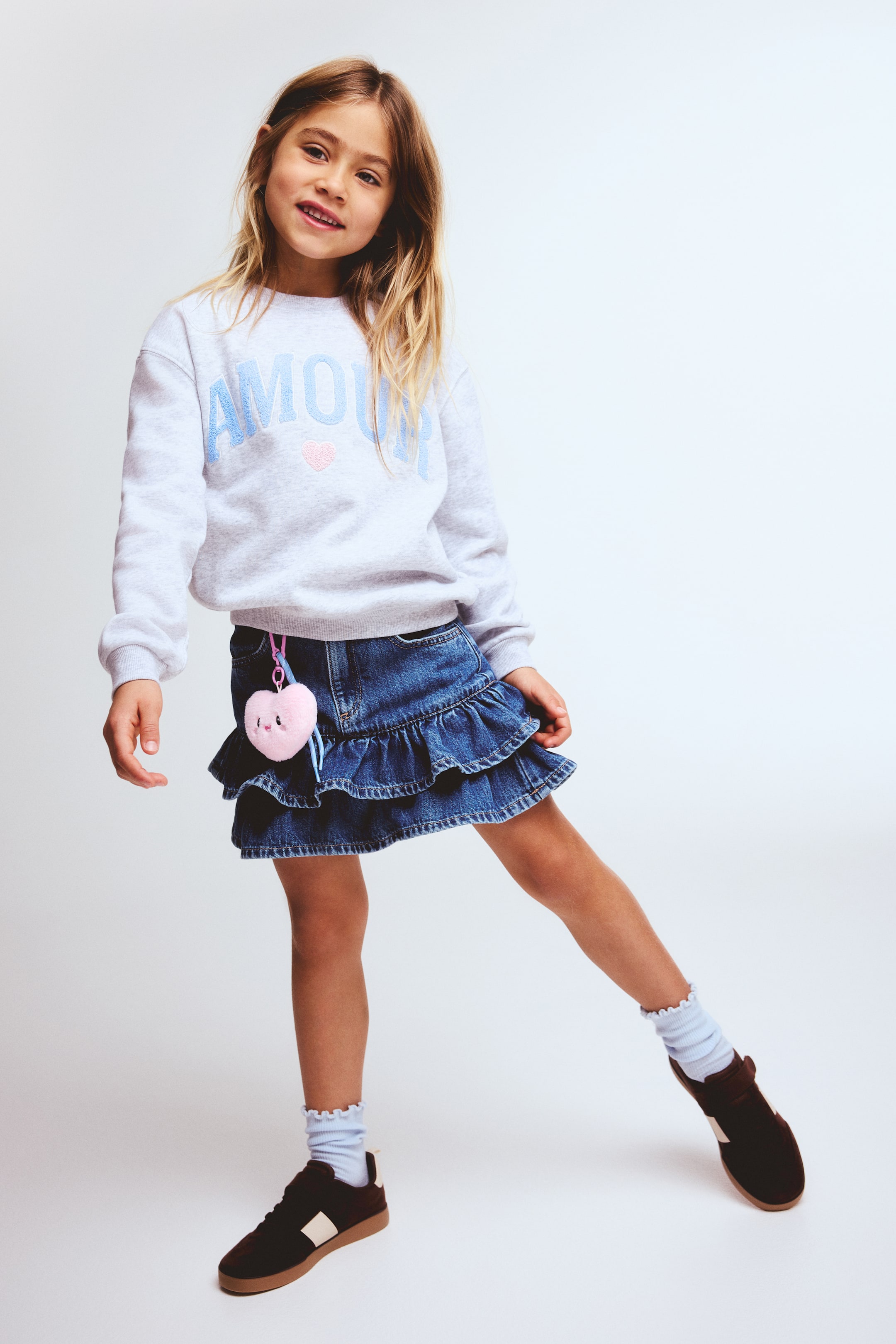 View larger image: Motif-detail sweatshirt - Light grey marl/Amour - Kids | H&M IN 3