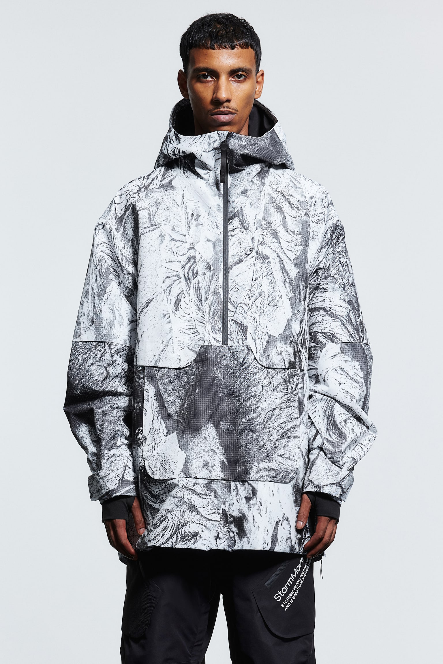 Popover ski jacket in StormMove™ - White/Patterned/Black - 7