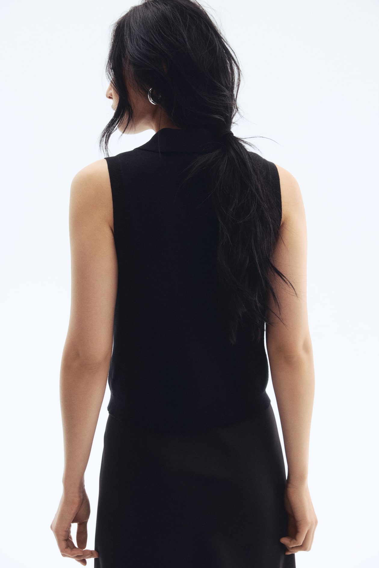 Sweater Vest with Collar - image 3