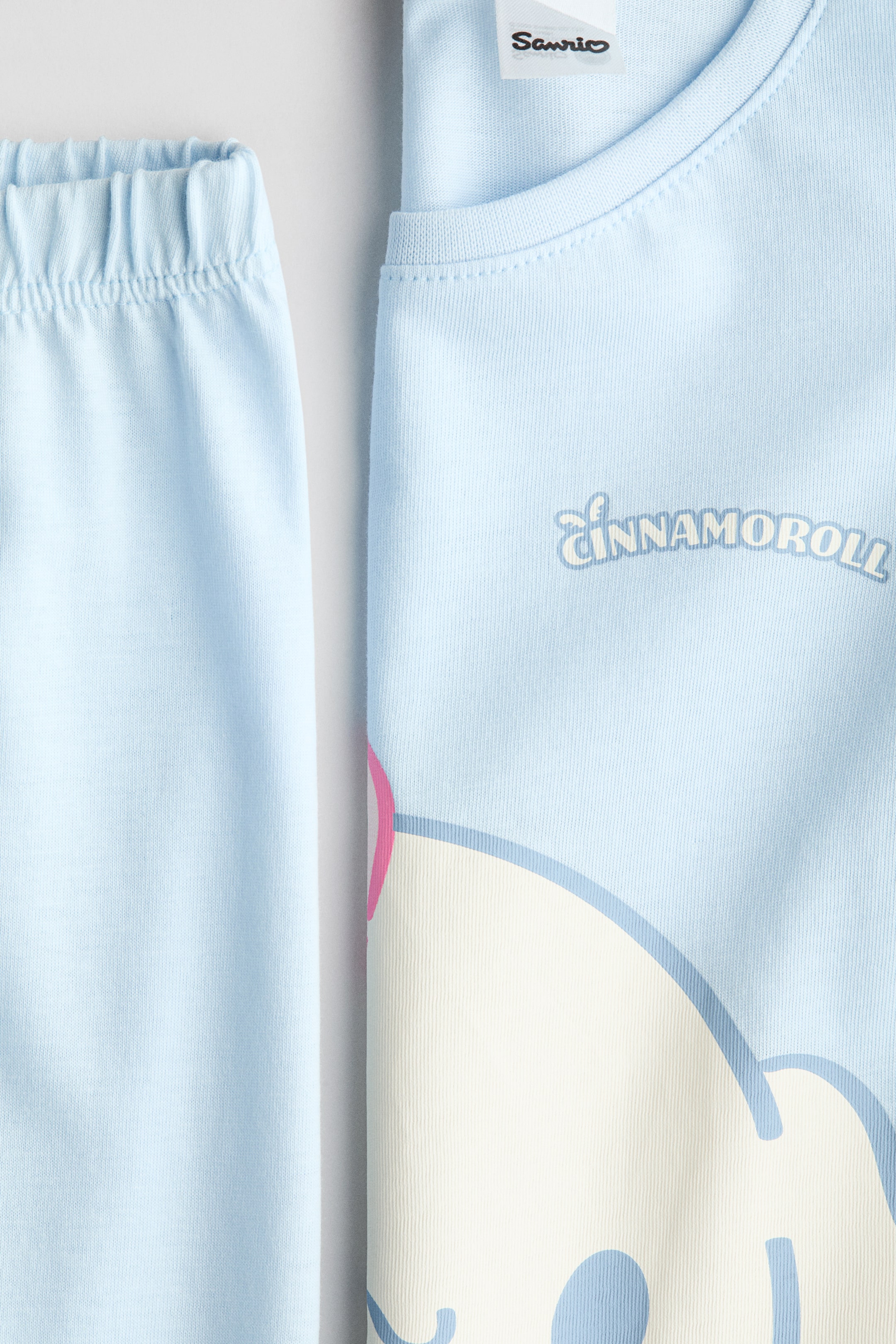 View larger image: Print-motif cotton pyjamas - Light blue/Cinnamoroll - Kids | H&M SG 2