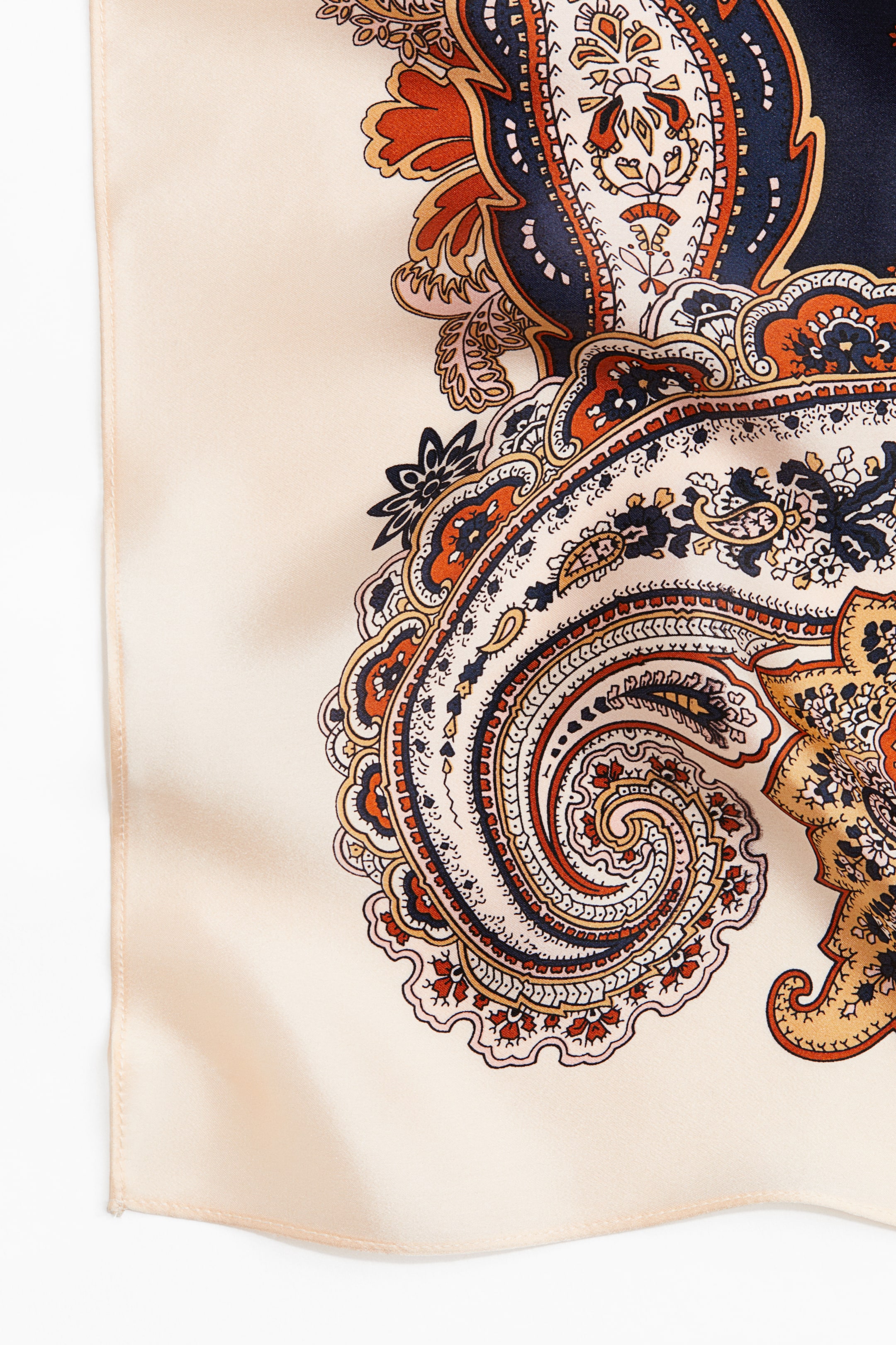 拡大画像を表示: プリントシルクスカーフ - ライトベージュ／ペイズリーパターン - レディース | H&M JP 2