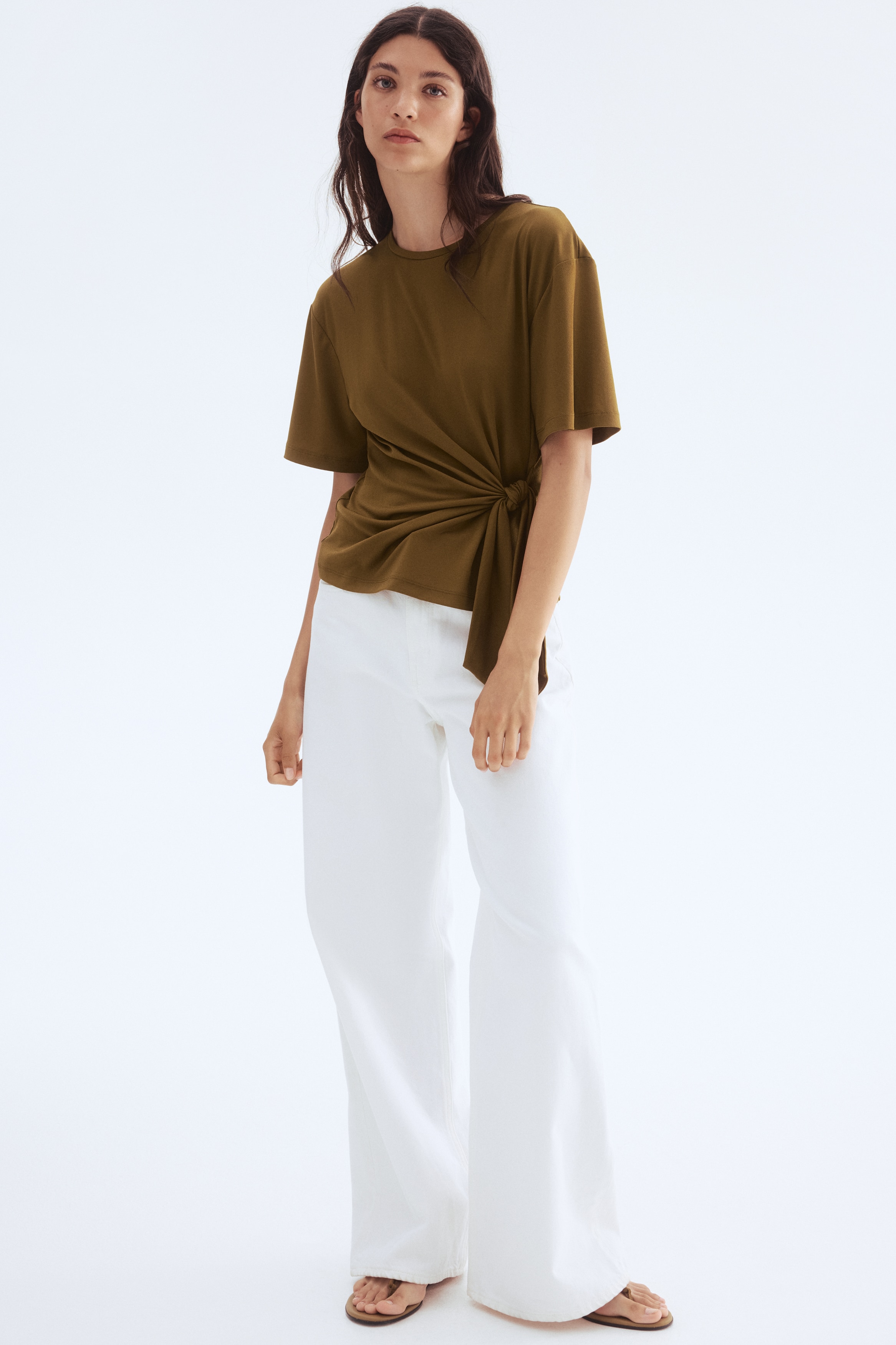 トップス　オリーブグリーン タイディテールトップス - オリーブグリーン - レディース | H&M JP