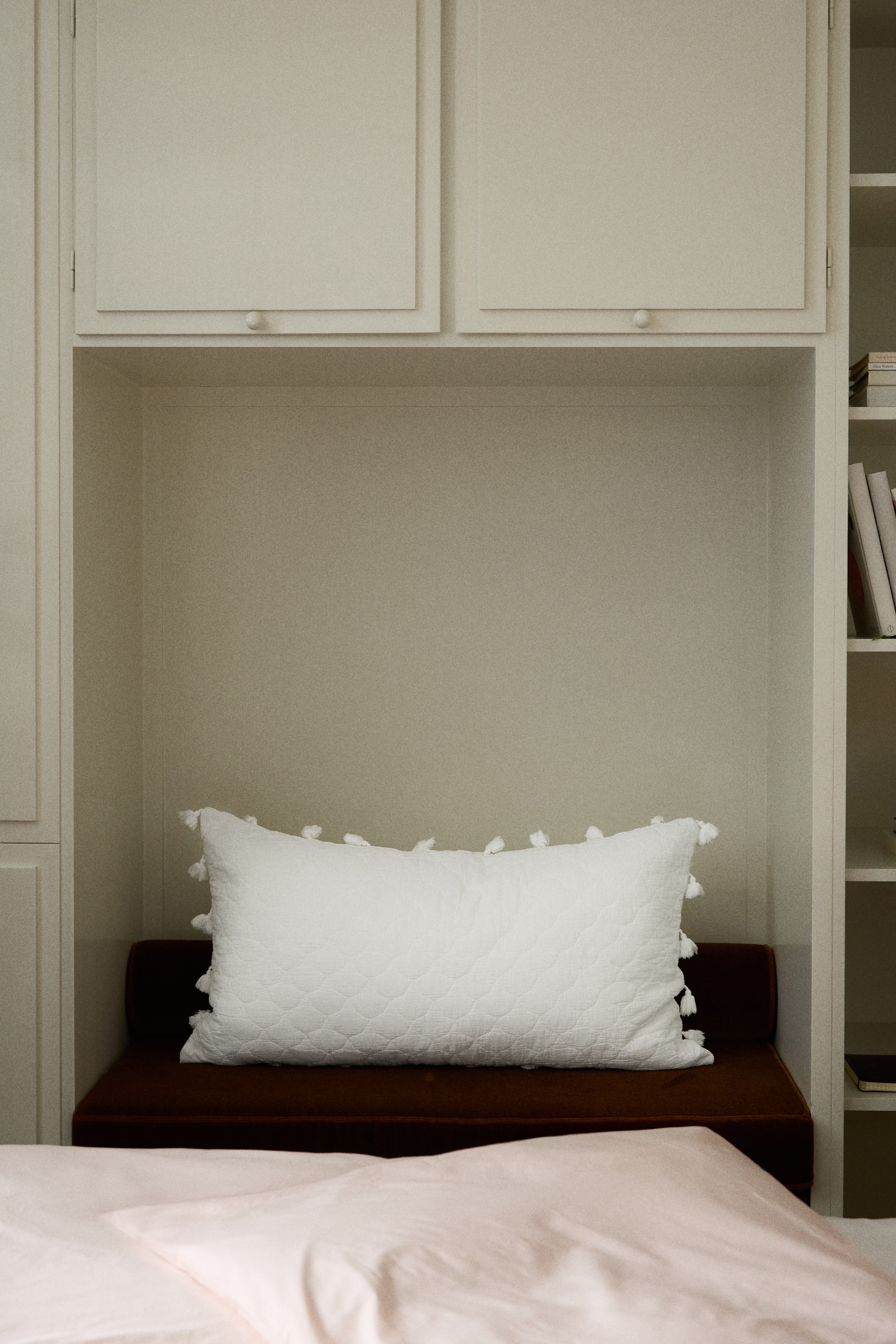 Gesteppte Kissenhülle - Weiss/Hellrosa/Khakibeige