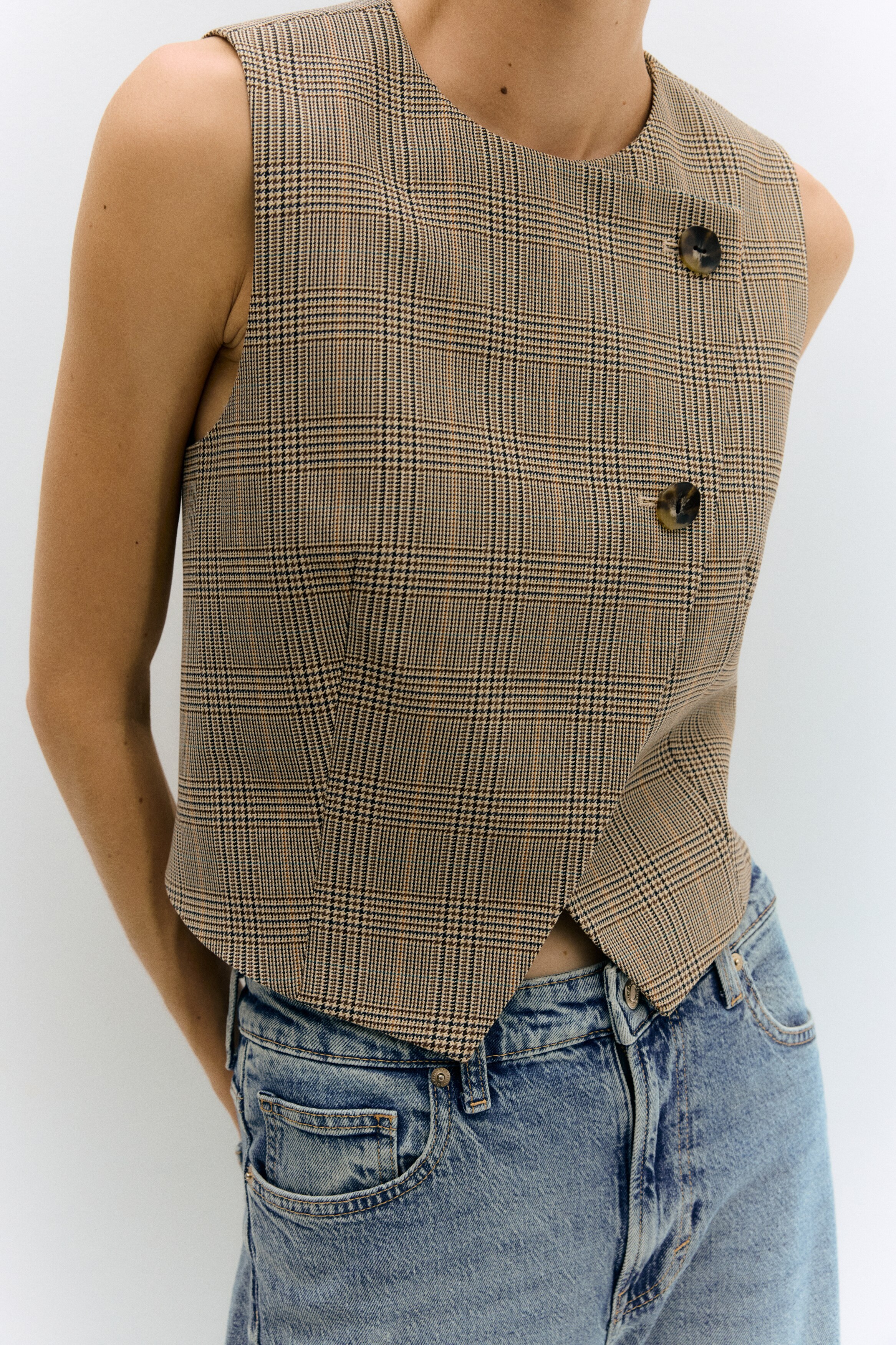 Wrap waistcoat