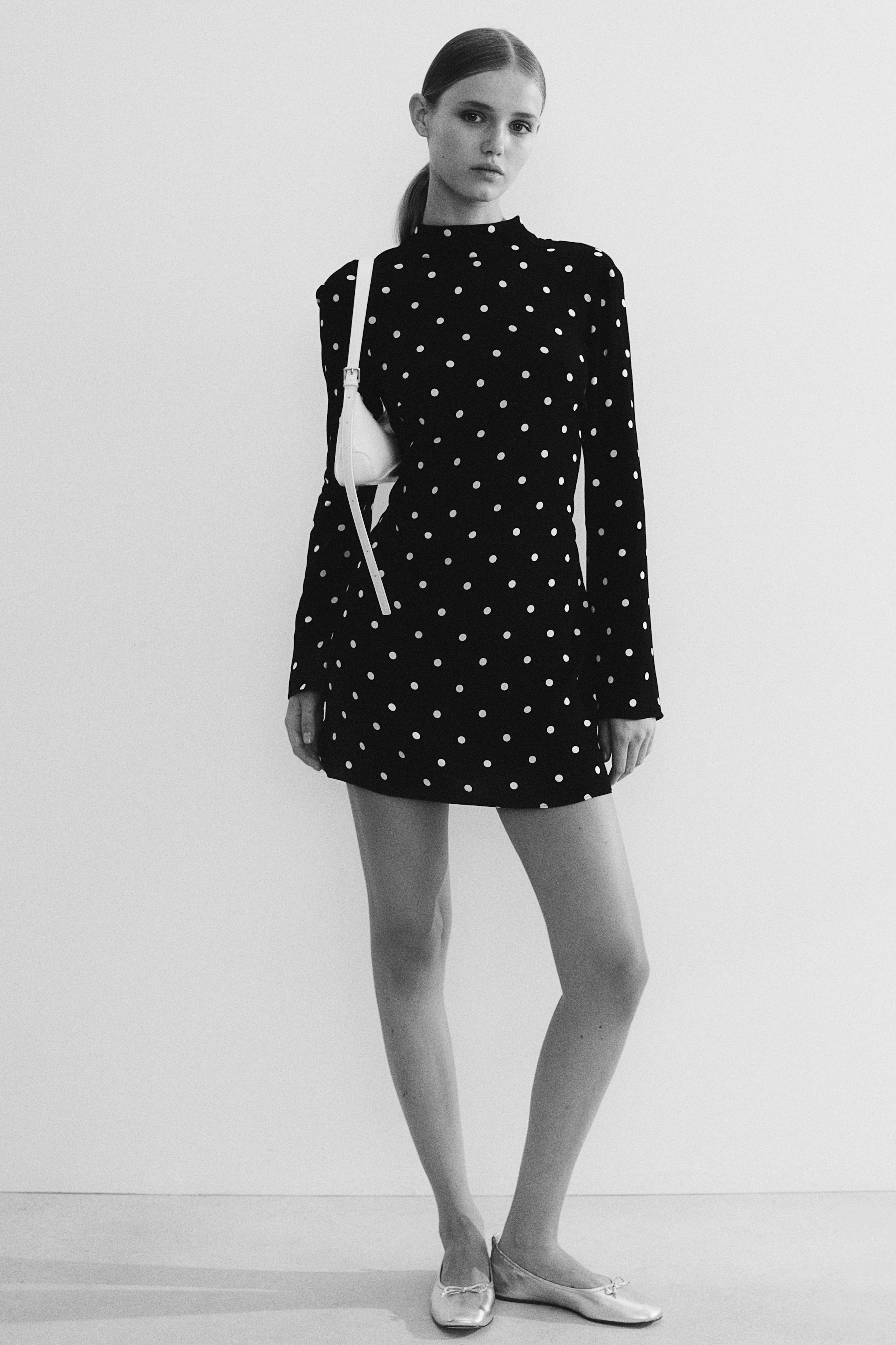 H&m polka dot dress white best sale