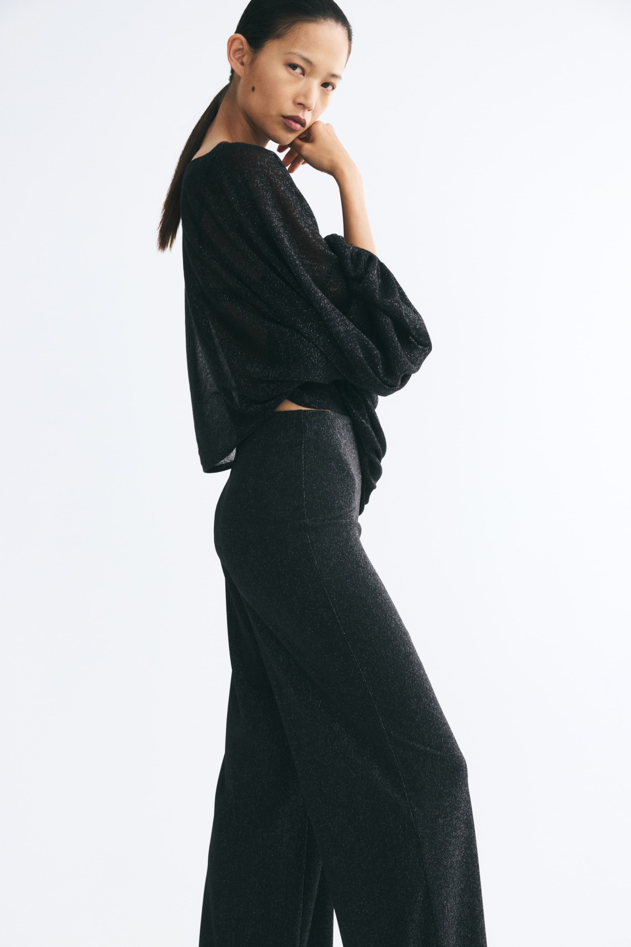 View larger image: Wide pull-on trousers - Black - Ladies | H&M 1