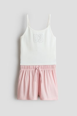 2-delat set med linne och shorts