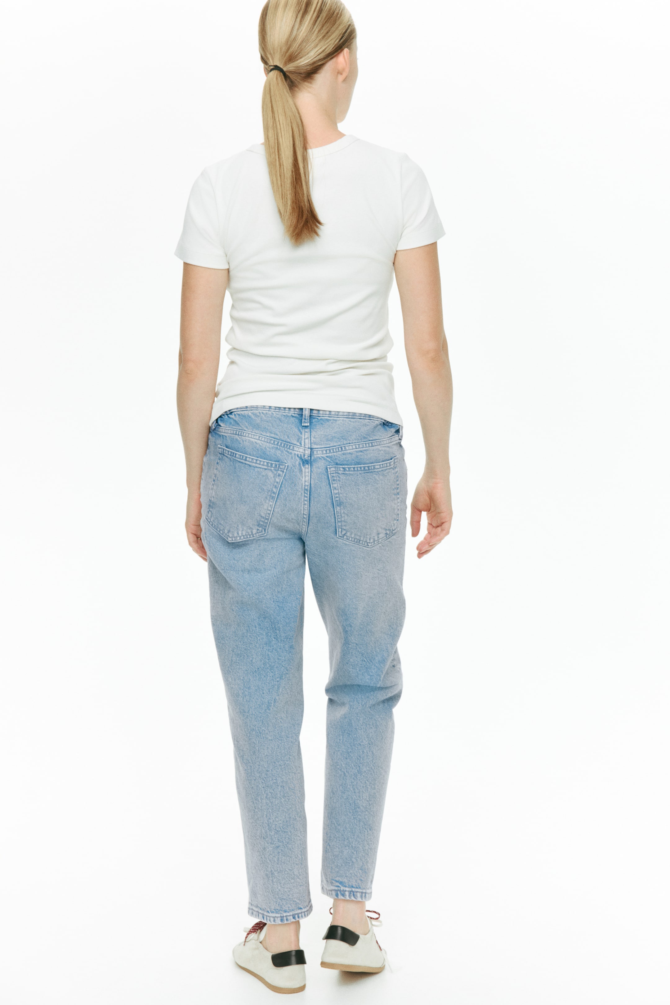 Женские джинсы H&M MAMA Straight Ankle Jeans — фото 3