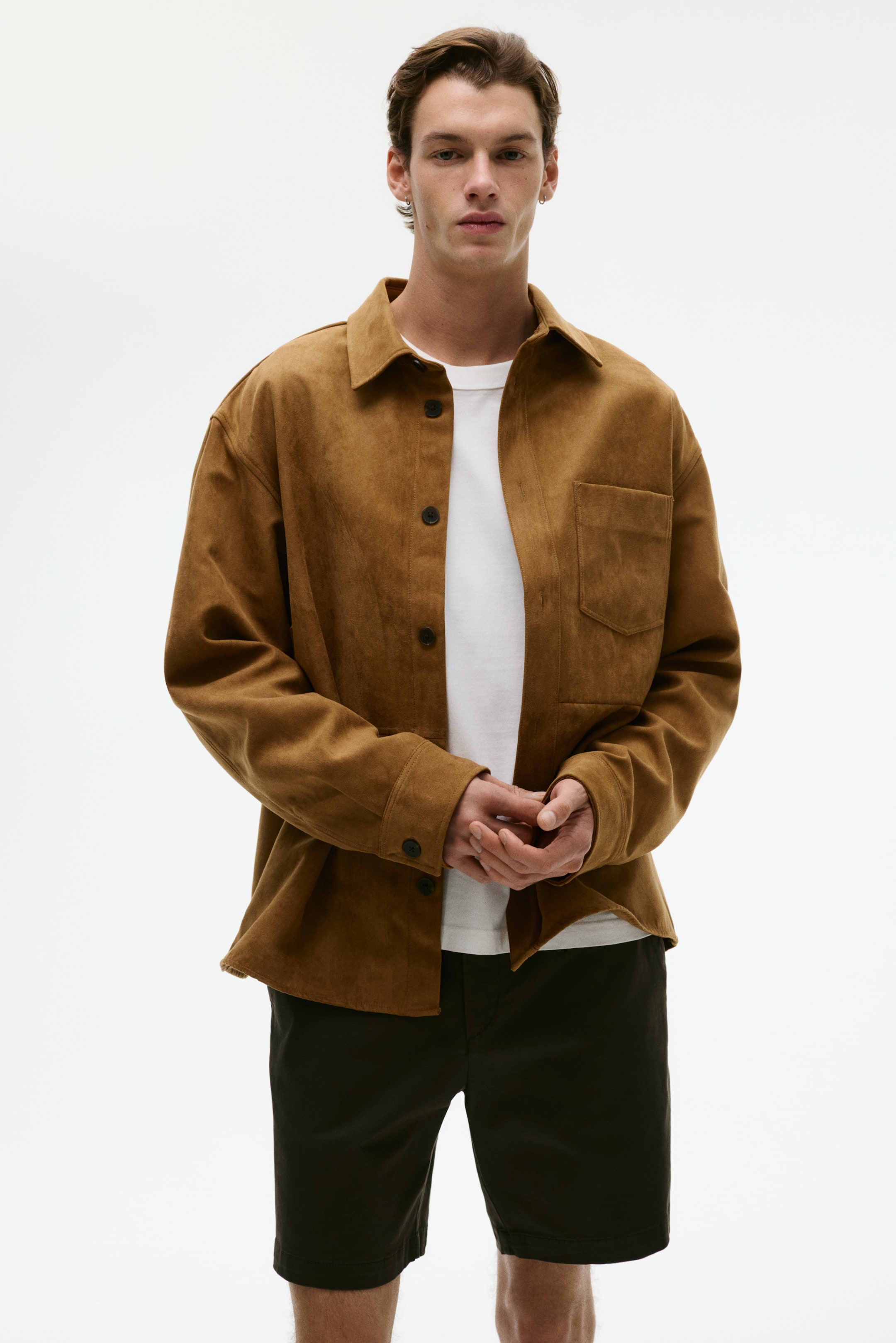 Xem ảnh lớn hơn: Quần short chino Regular Fit - Màu xanh kaki đậm | H&M VN 3