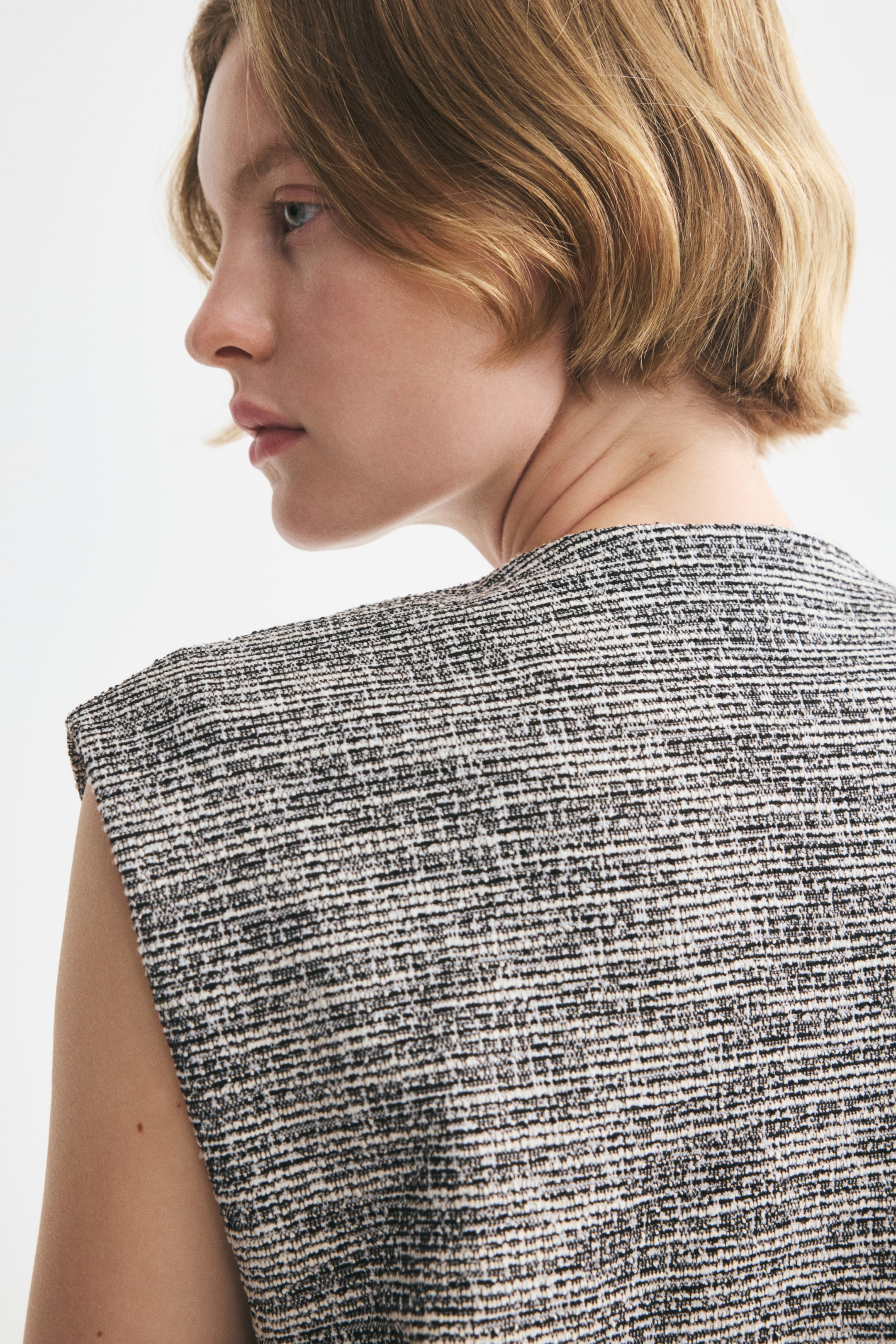 Oversized Bouclé-Knit Vest