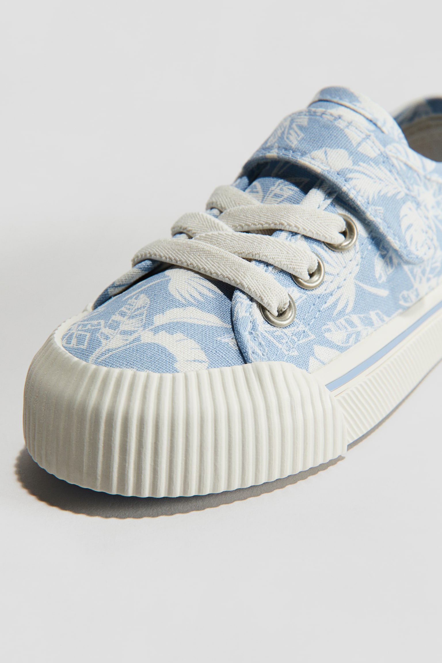 Cotton Canvas Sneakers - Light blue/Leaves/White/Sharks - 3