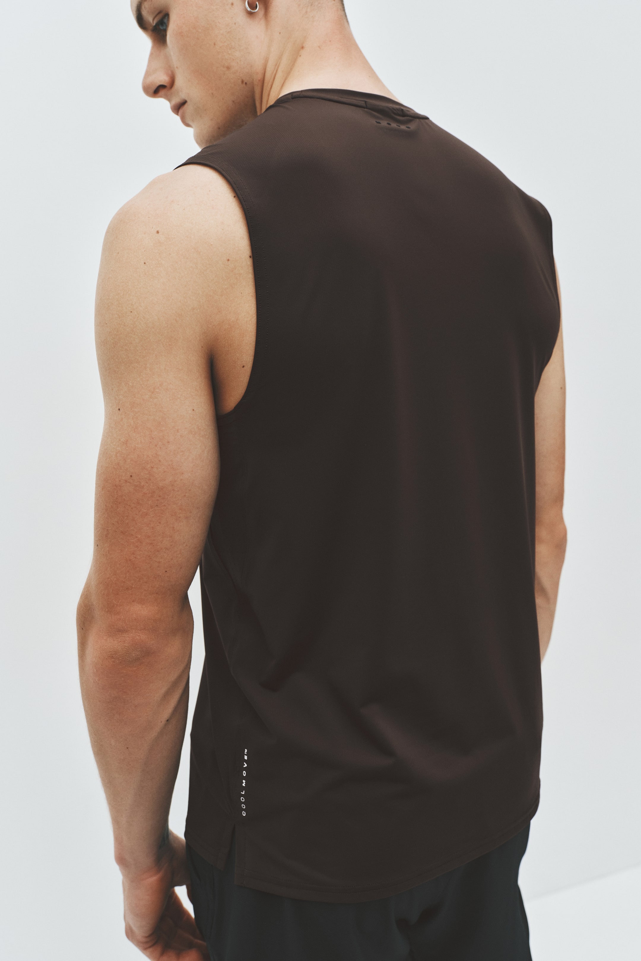 Мужские топы H&M Muscle Fit Sports Tank Top with CoolMove™ — фото 7