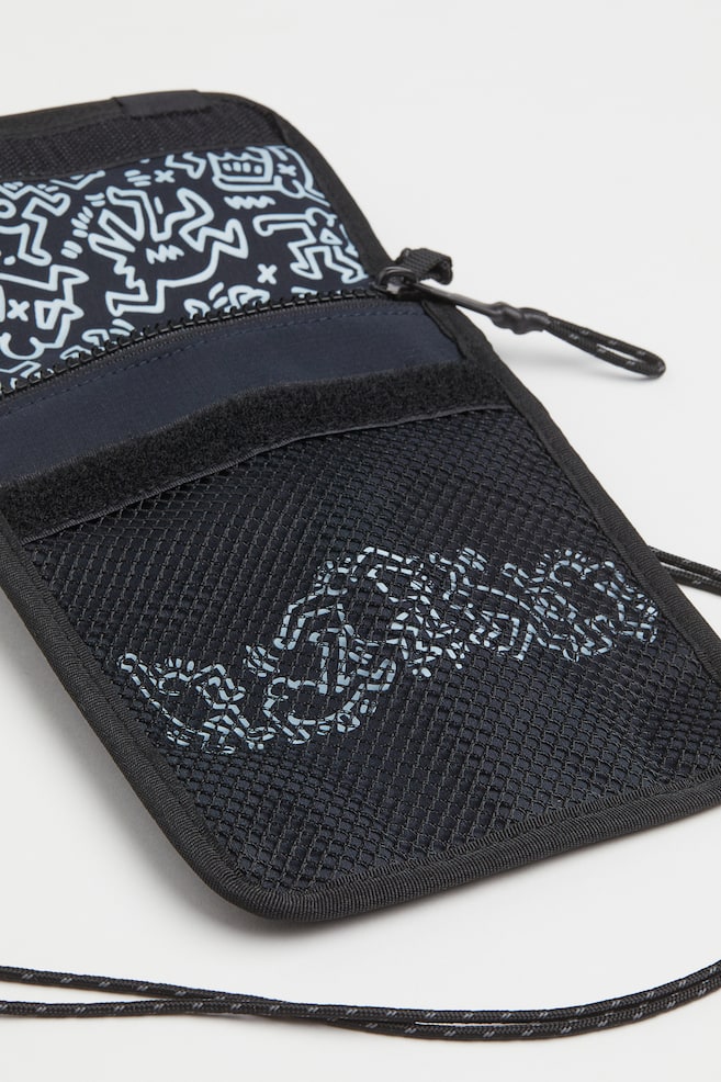 Neck-strap bag - Black/Keith Haring - 2