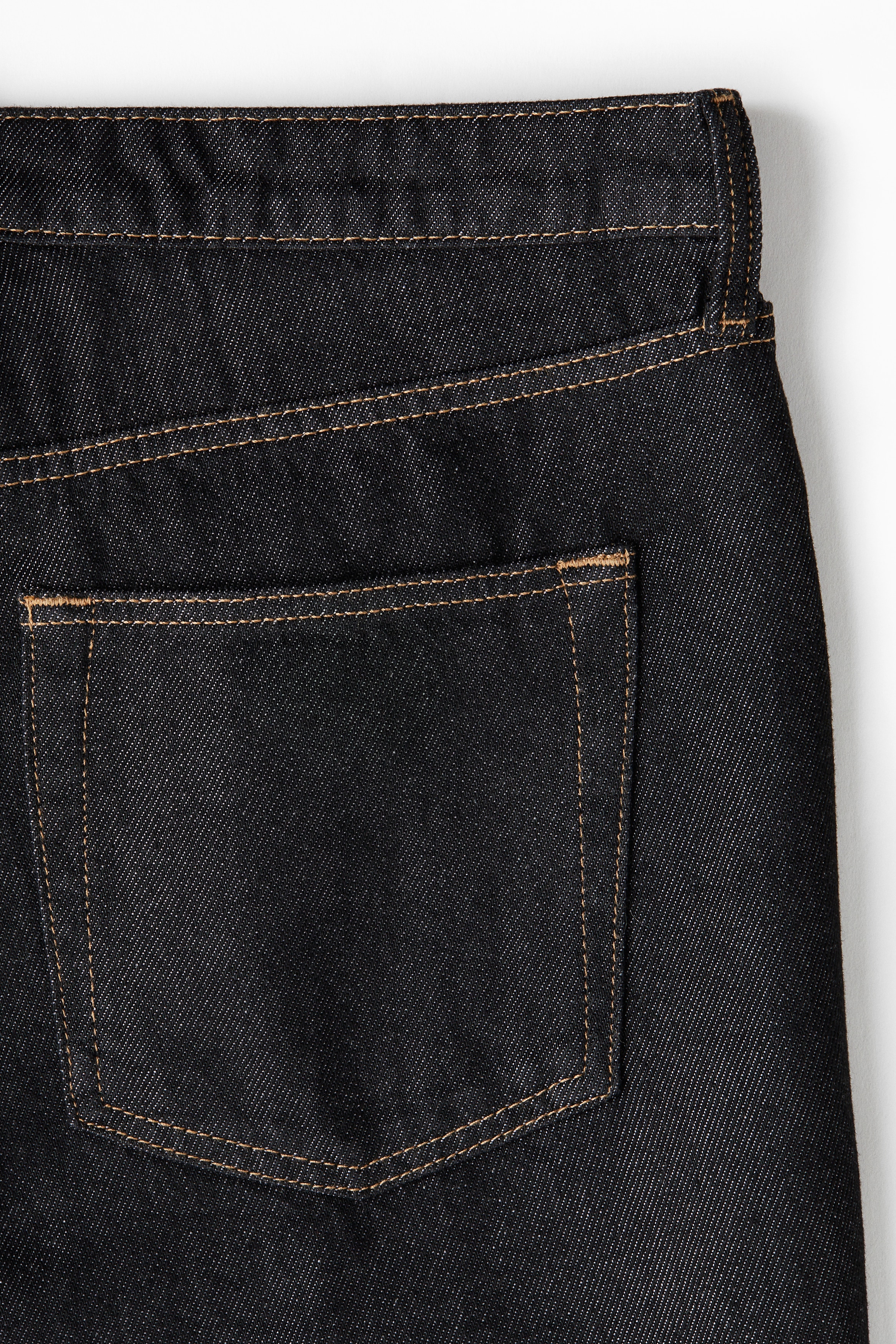 Feather Soft Wide Regular Jeans