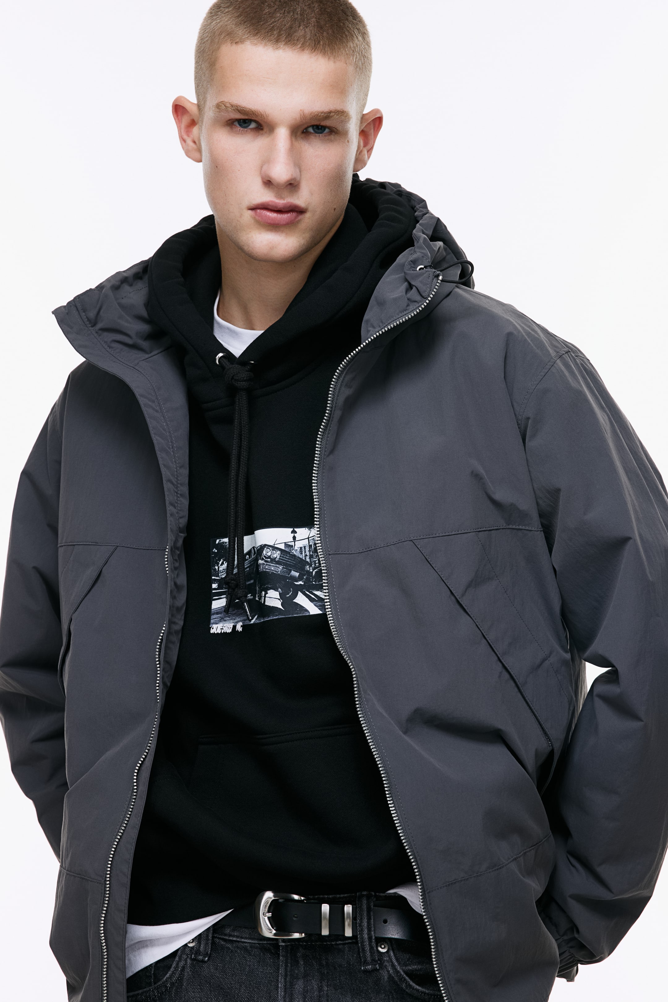 Water-repellent Windbreaker