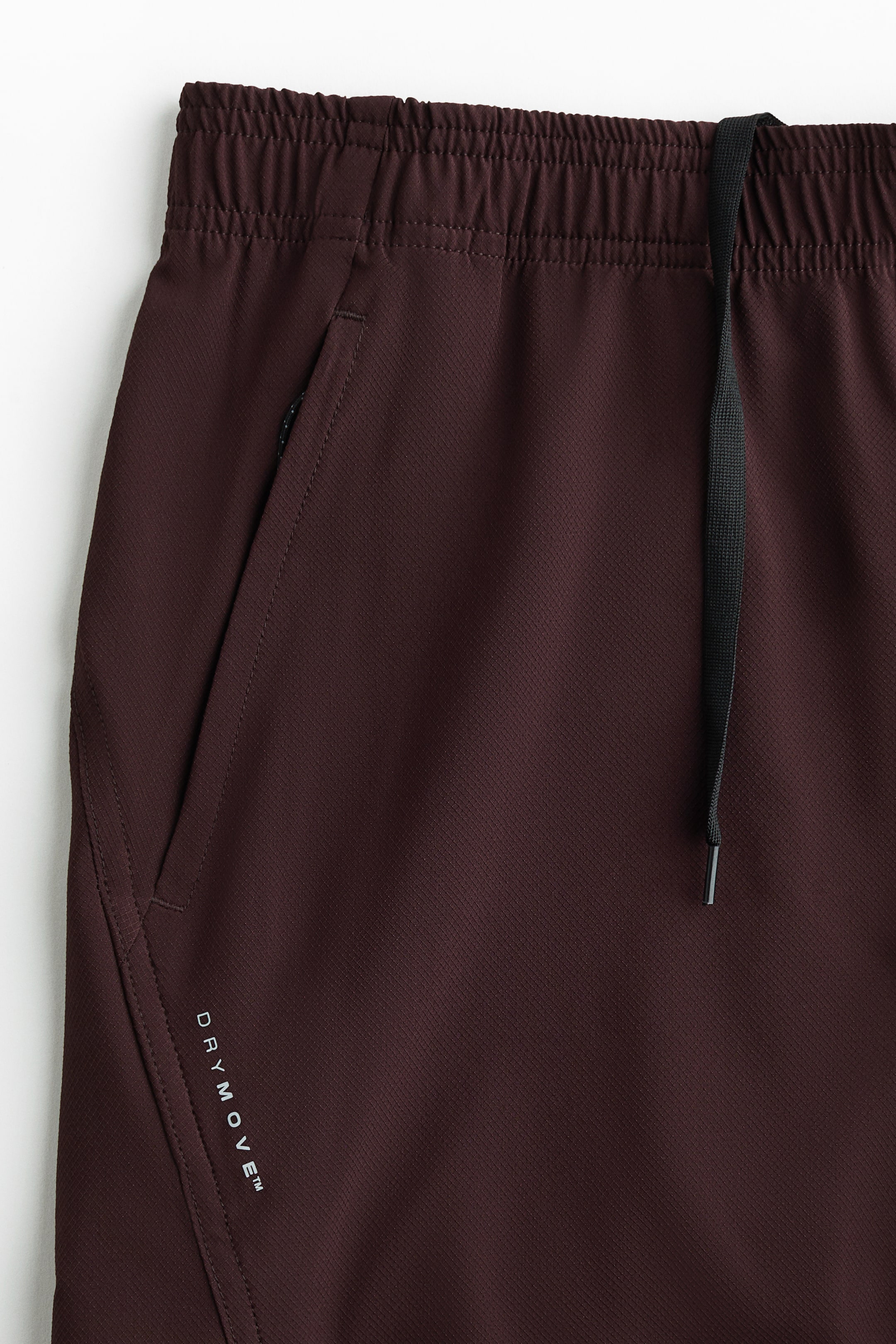 Sports Shorts with DryMove™