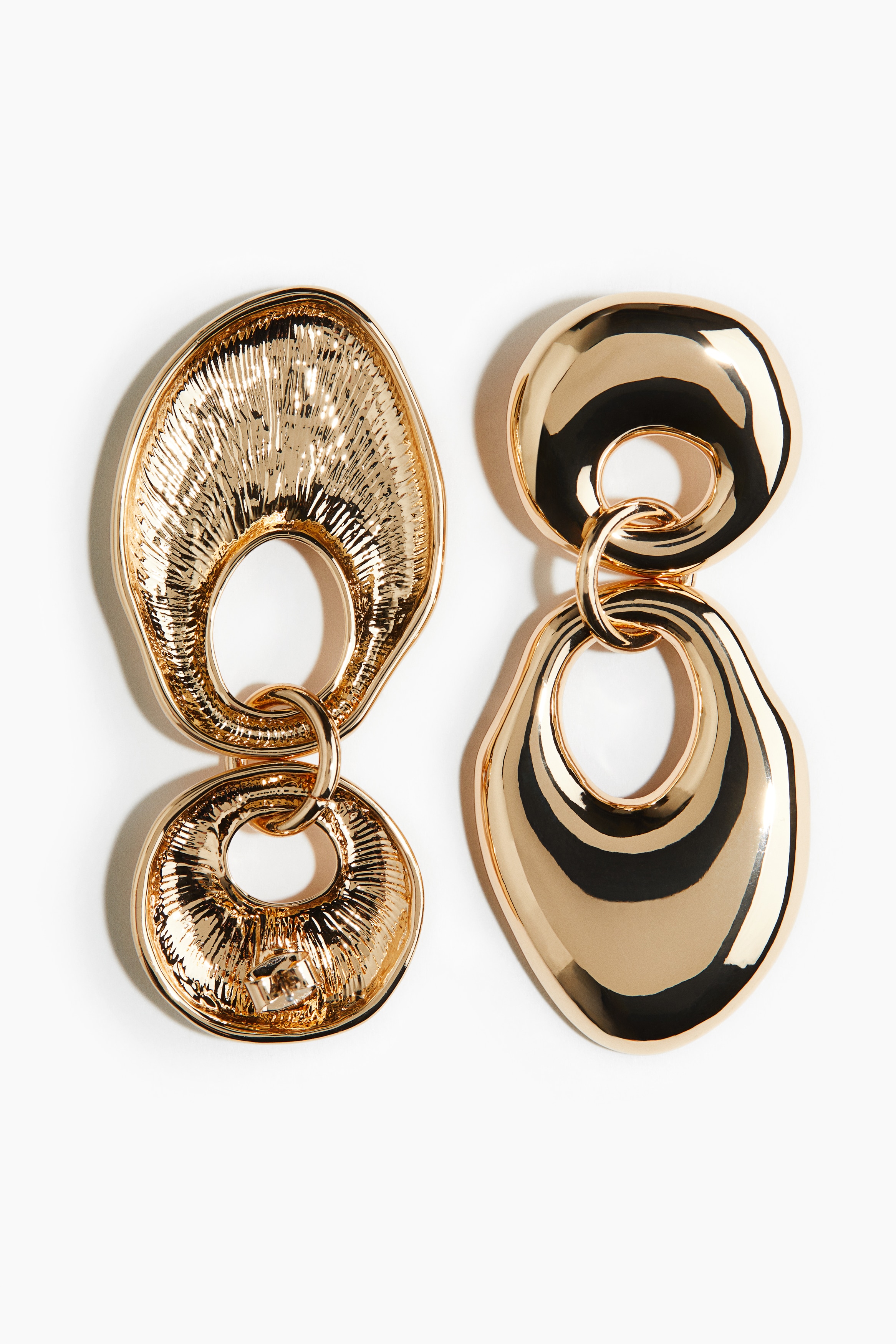 Pendant earrings