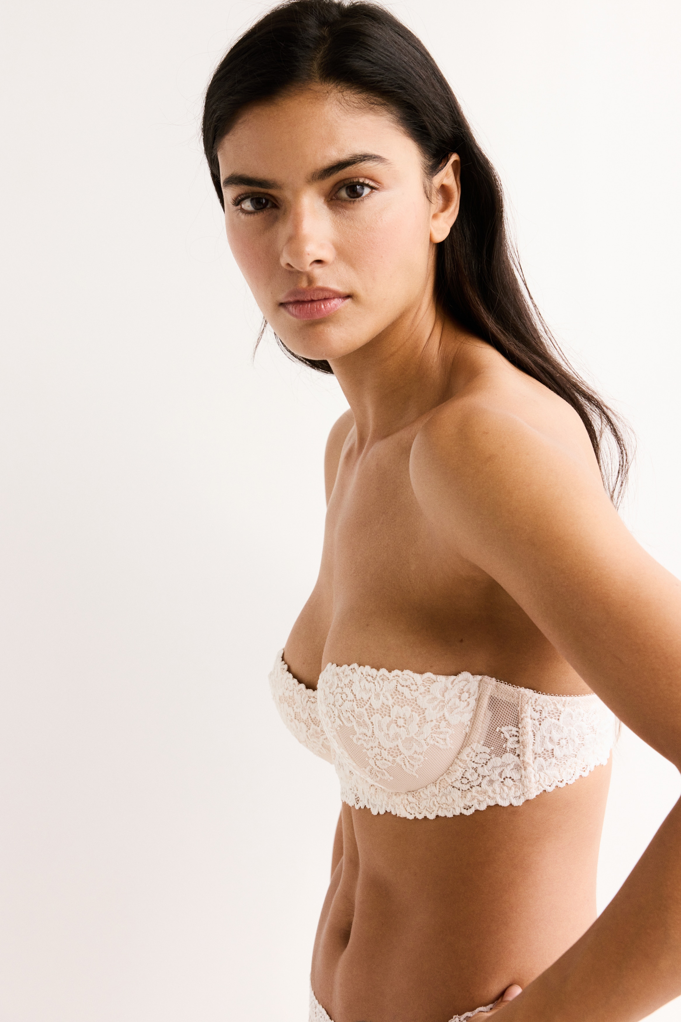 Vattert balconette-BH i blonde - Lys beige/Hvit/Sort/Cream