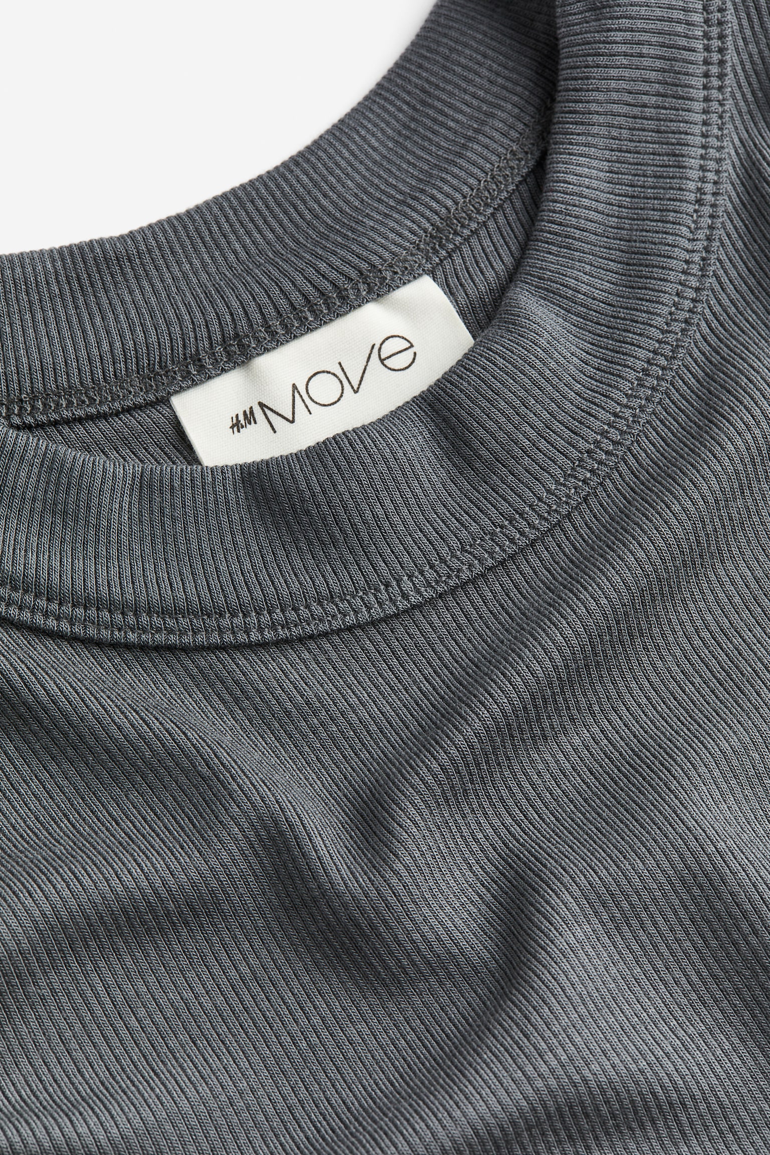 Cropped sports top in DryMove™ - Dark grey/Light grey marl/Light beige/Black - 2