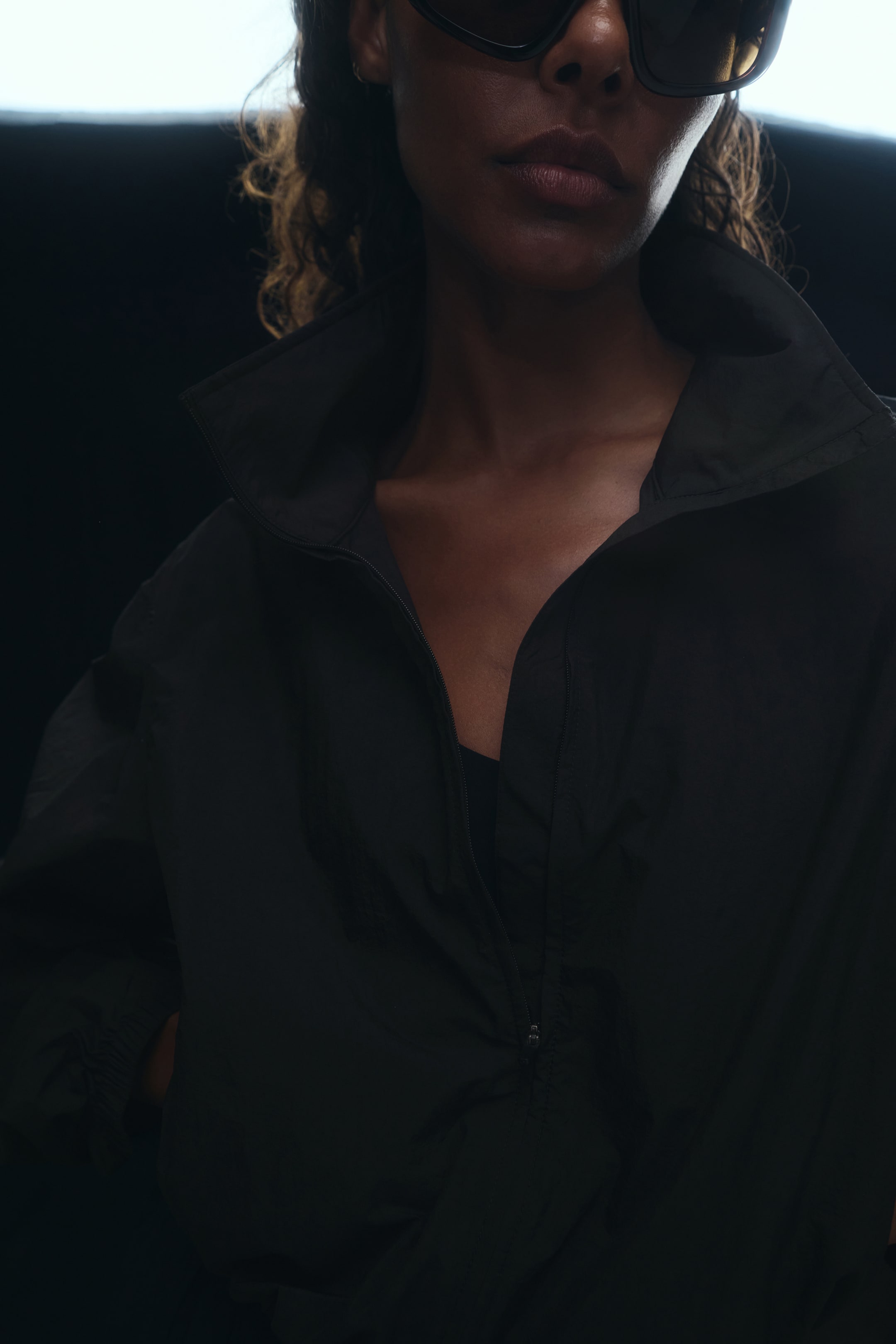 Женские куртки H&M Activewear Jacket — фото 4