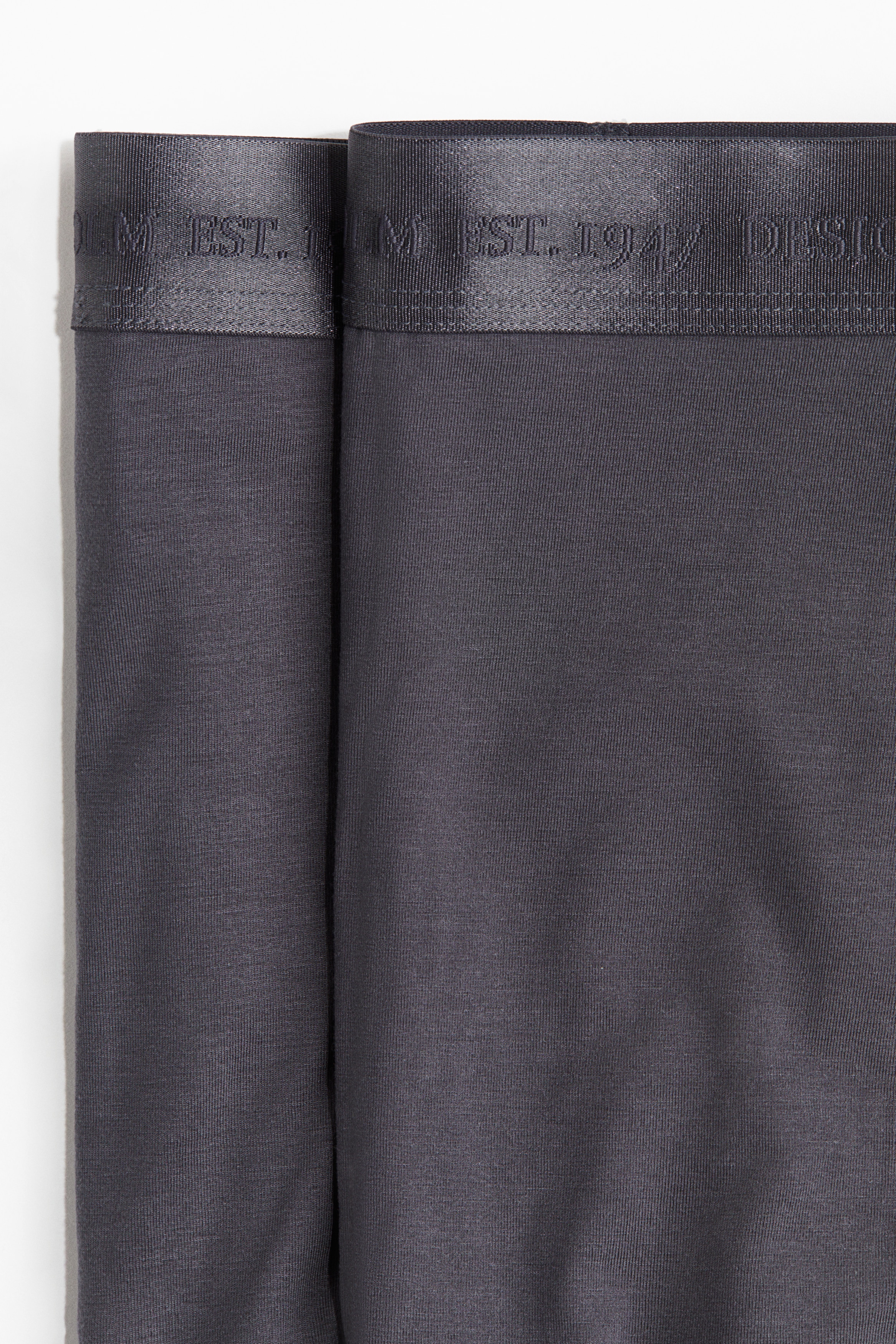 2-pack mid trunks with Lycra®