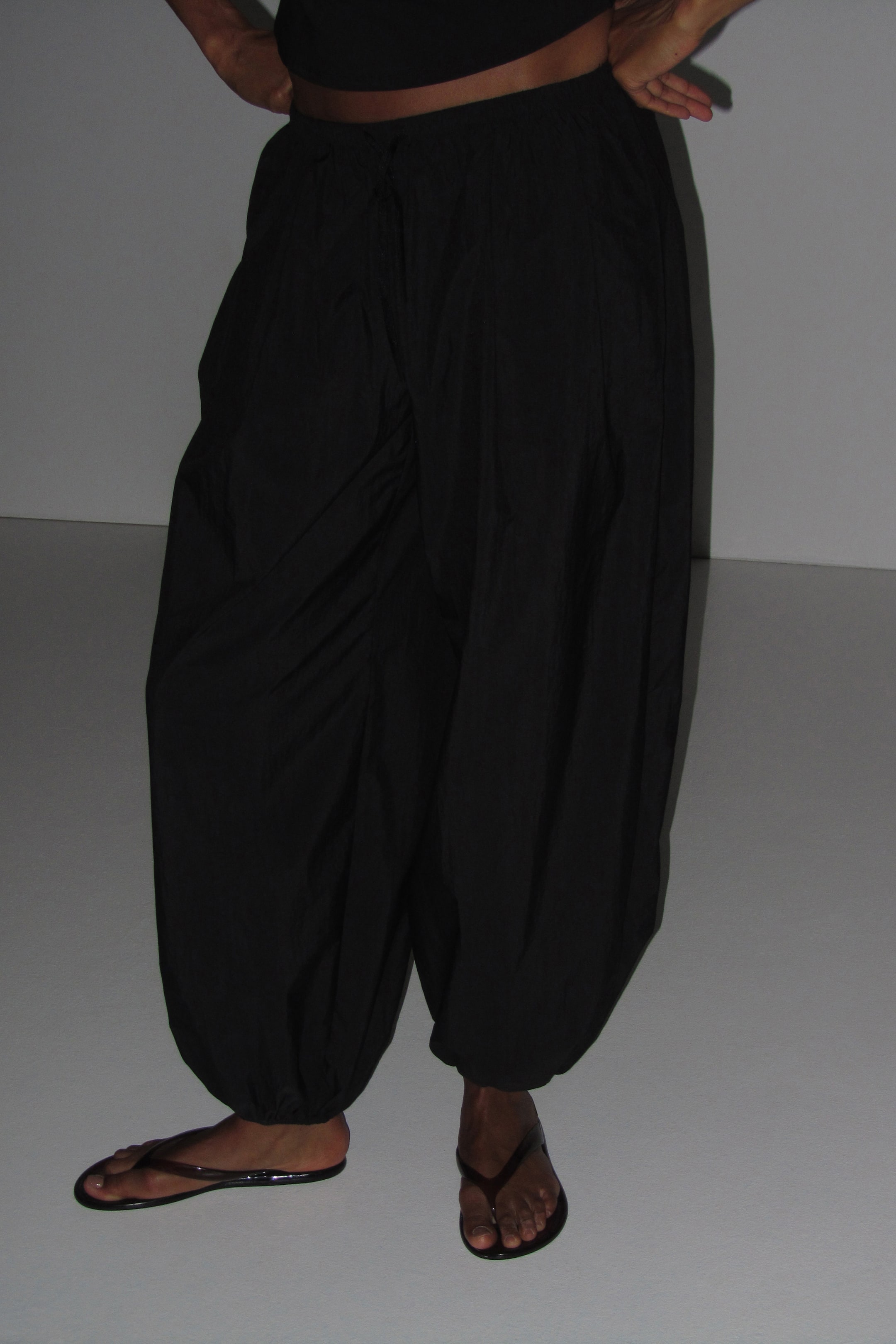 Water-Repellent Balloon-Leg Sports Pants