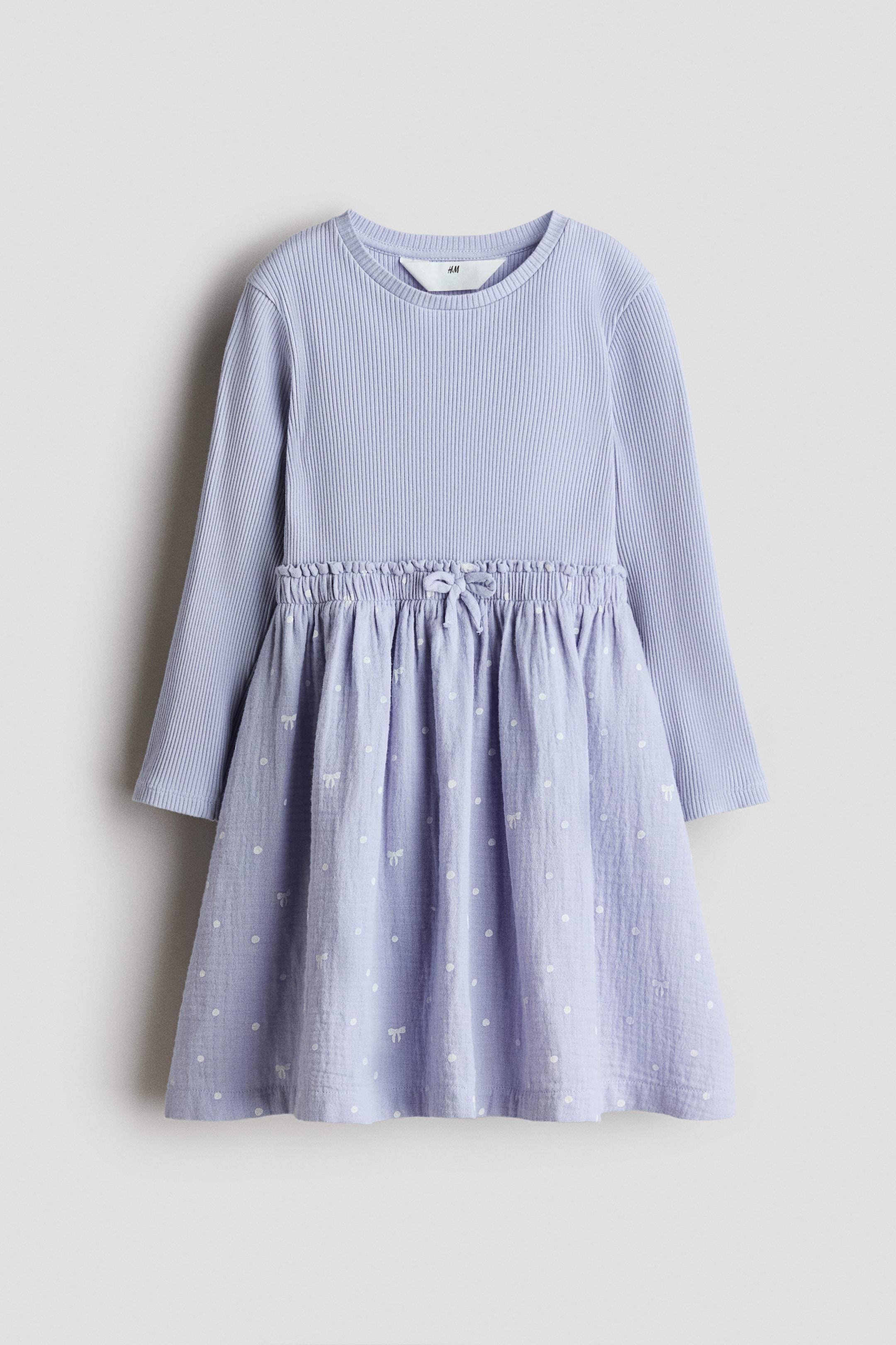 Visa större bild: Ribbad bomullsklänning - Ljuslila - BARN | H&M FI 1