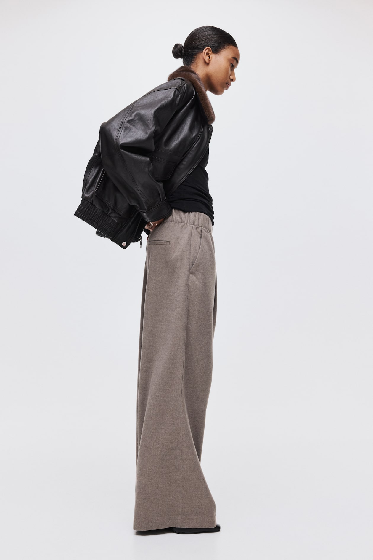 Wide-Leg Pull-On Pants