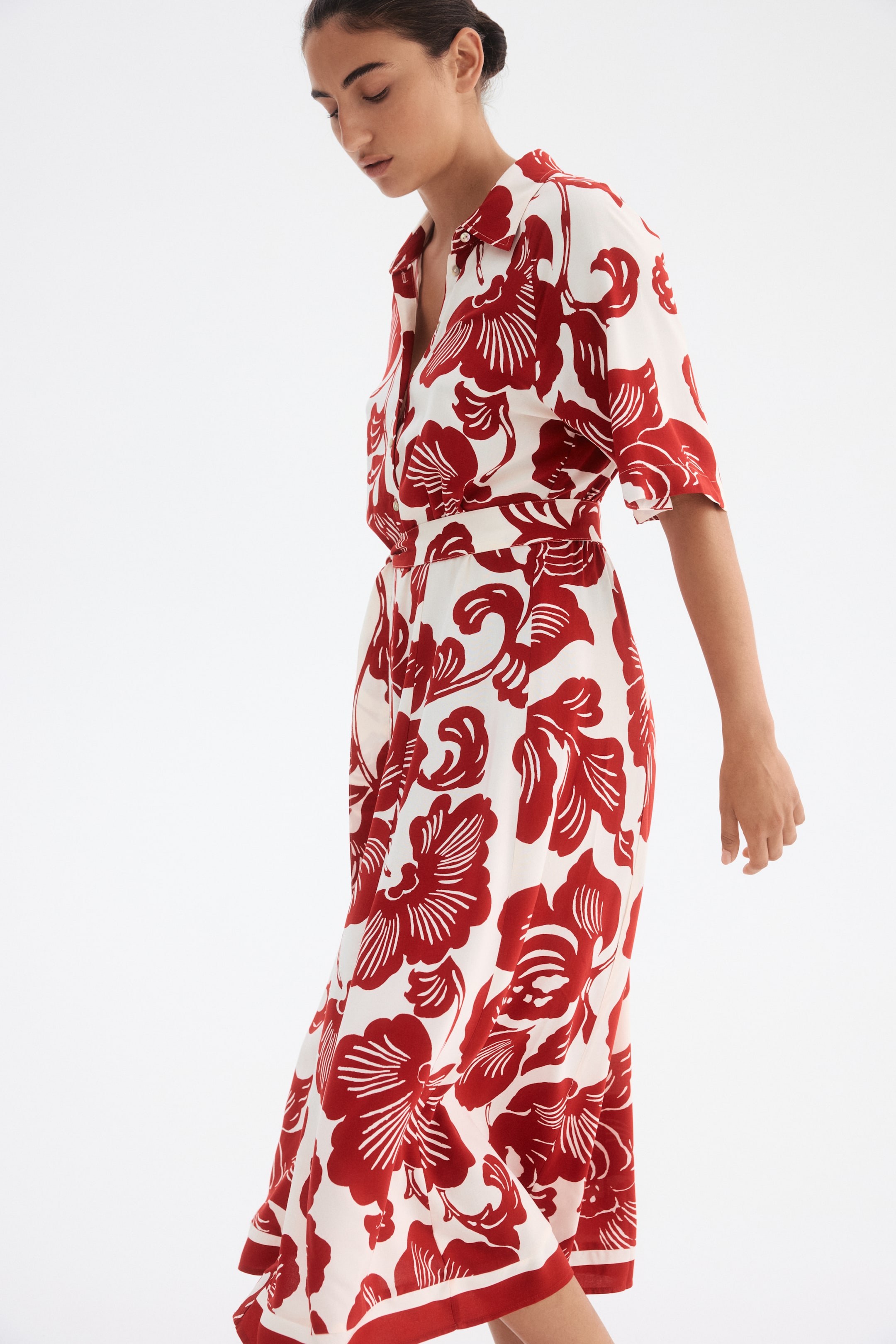 View larger image: Tie-belt Shirt Dress - White/red floral - Ladies | H&M US 4