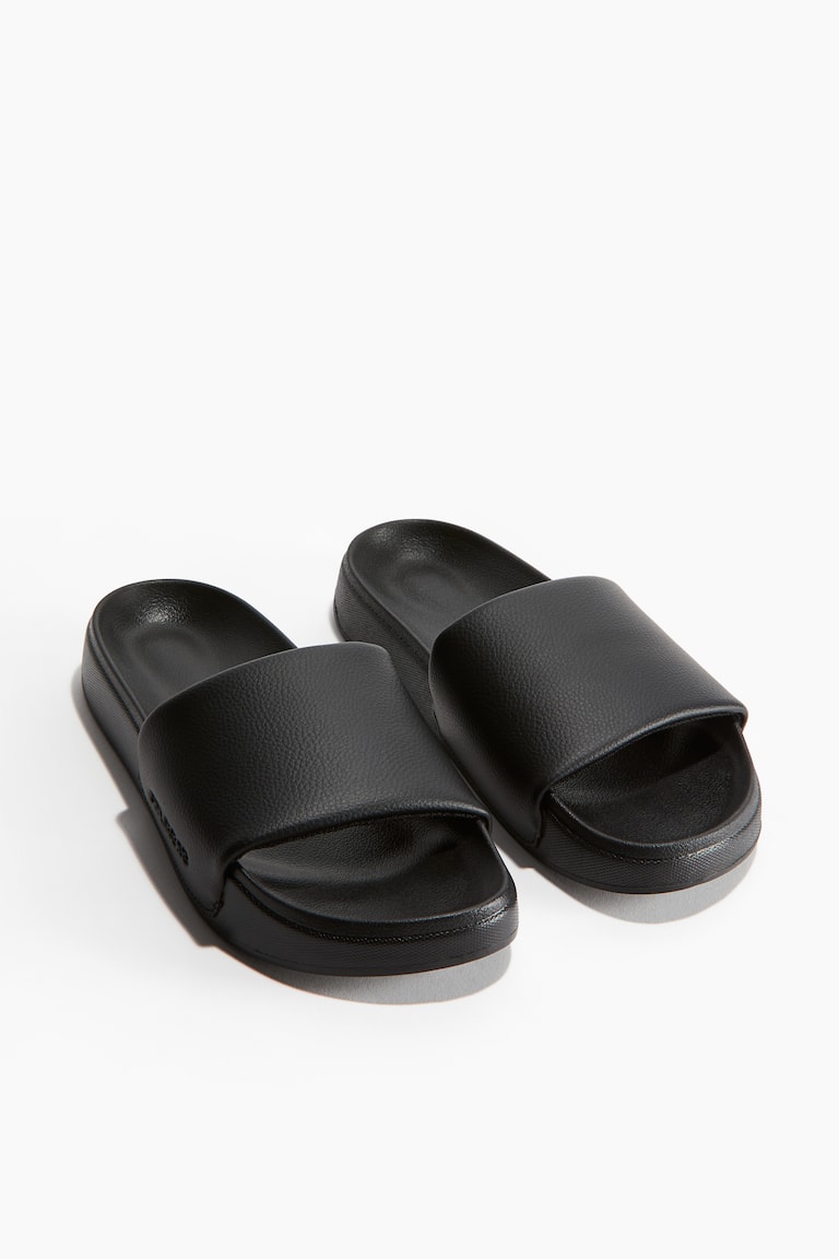Pool slides Black Men H&M