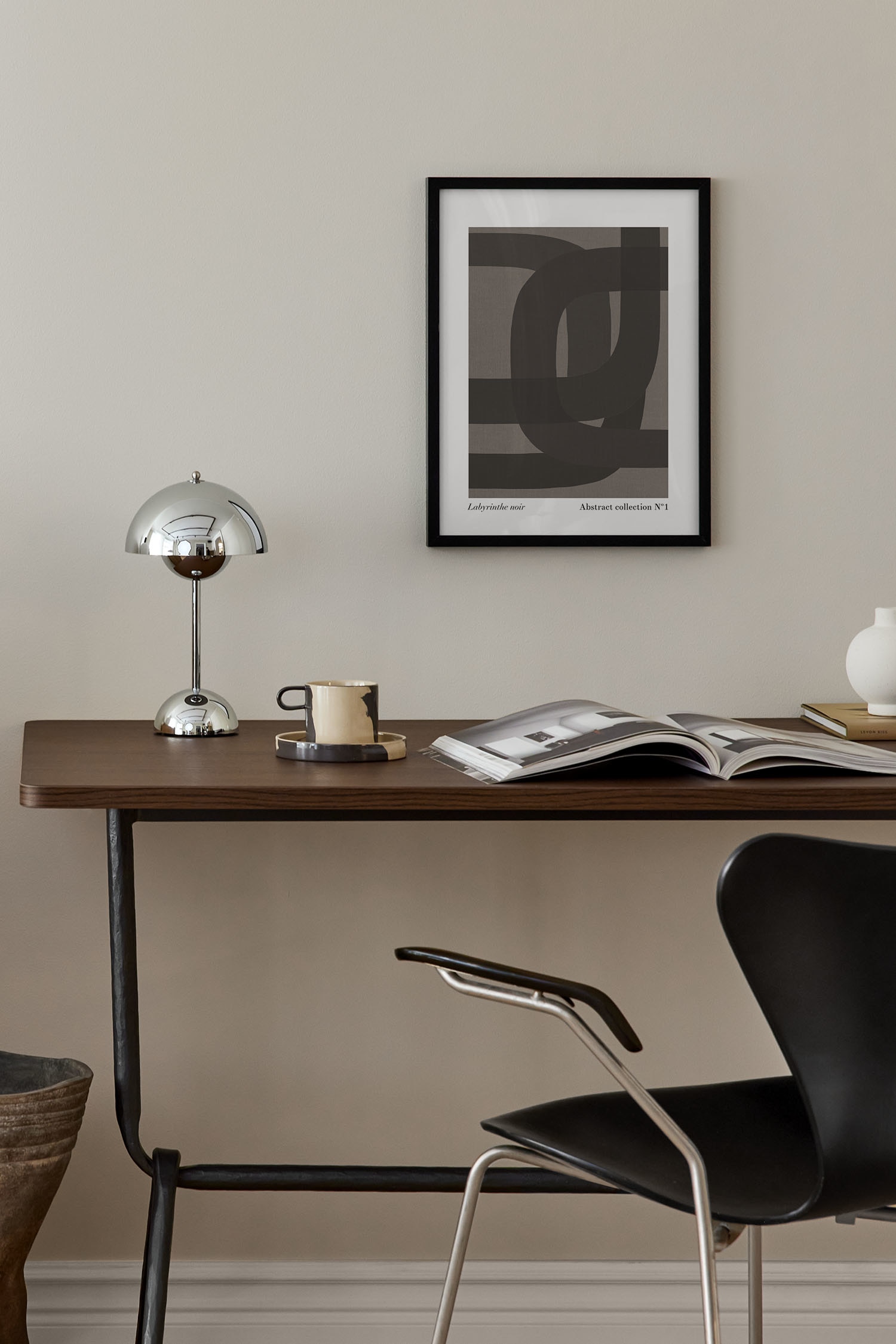 Labyrinthe Noir Poster - White/black