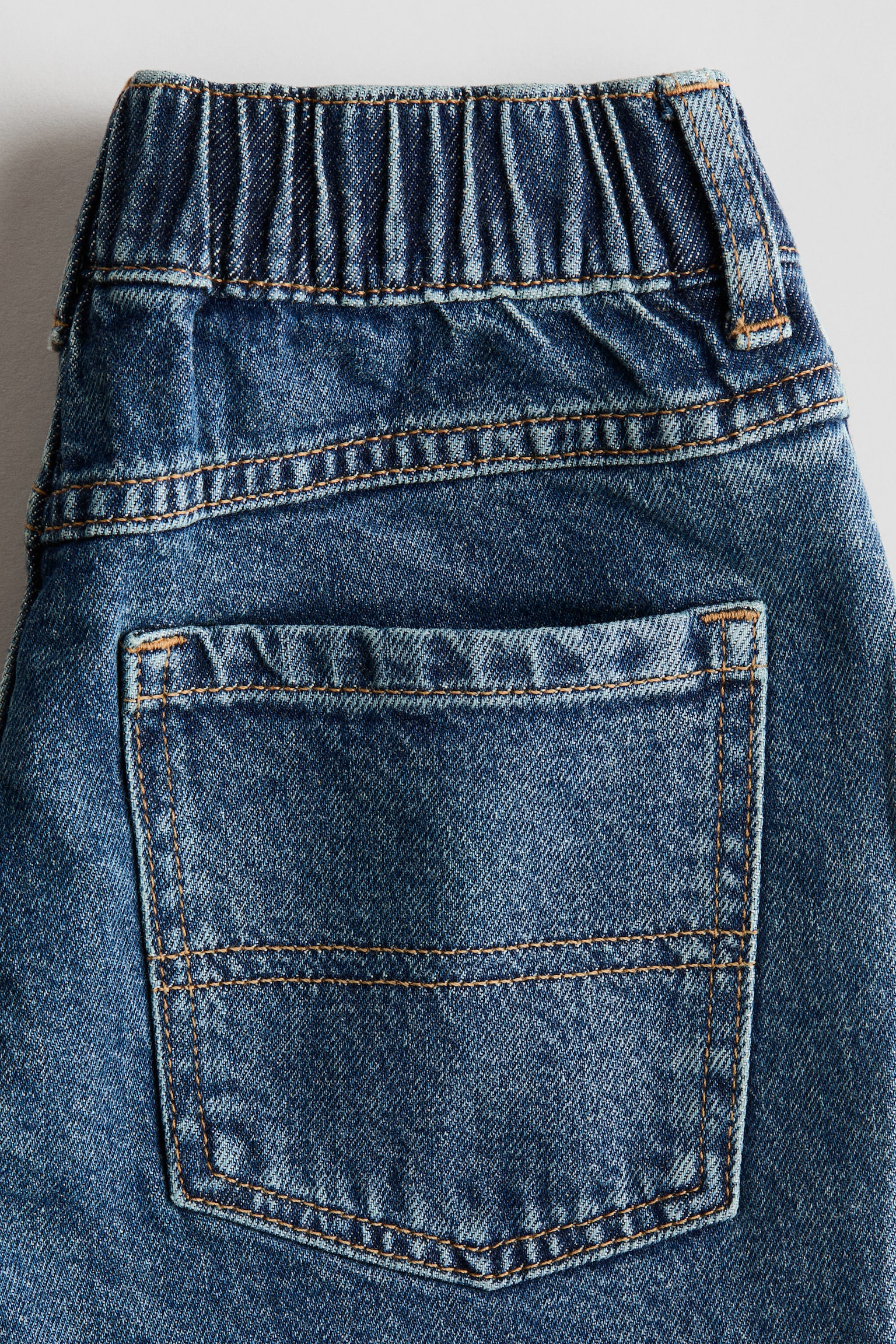 Relaxed Fit denim shorts - Denim blue/Light denim blue/Light beige - 3